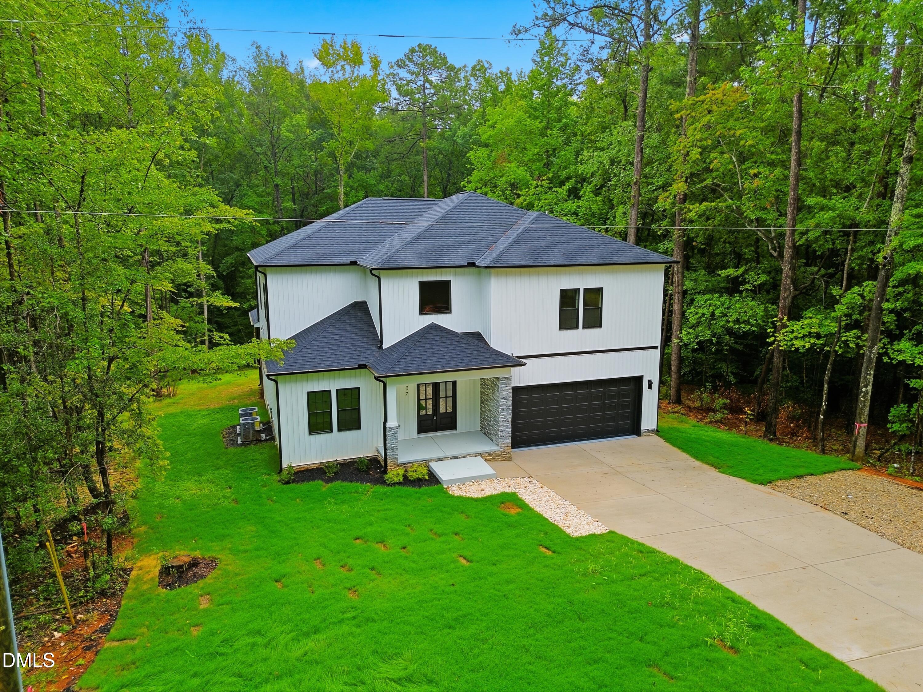 property-img
