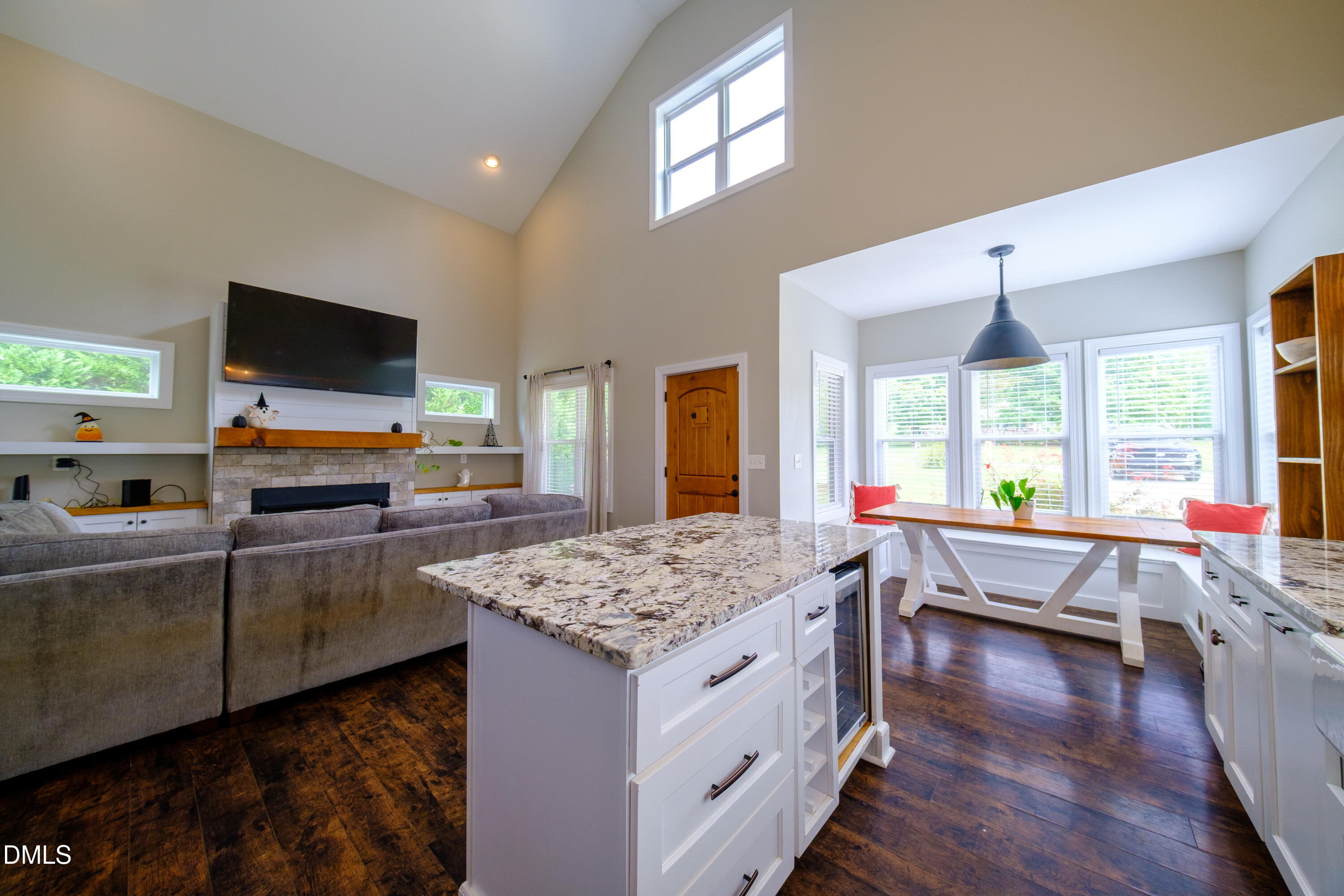 Exterior photo of 5675 Swepsonville-saxapahaw Road, Graham, NC 27253. MLS: 10195752