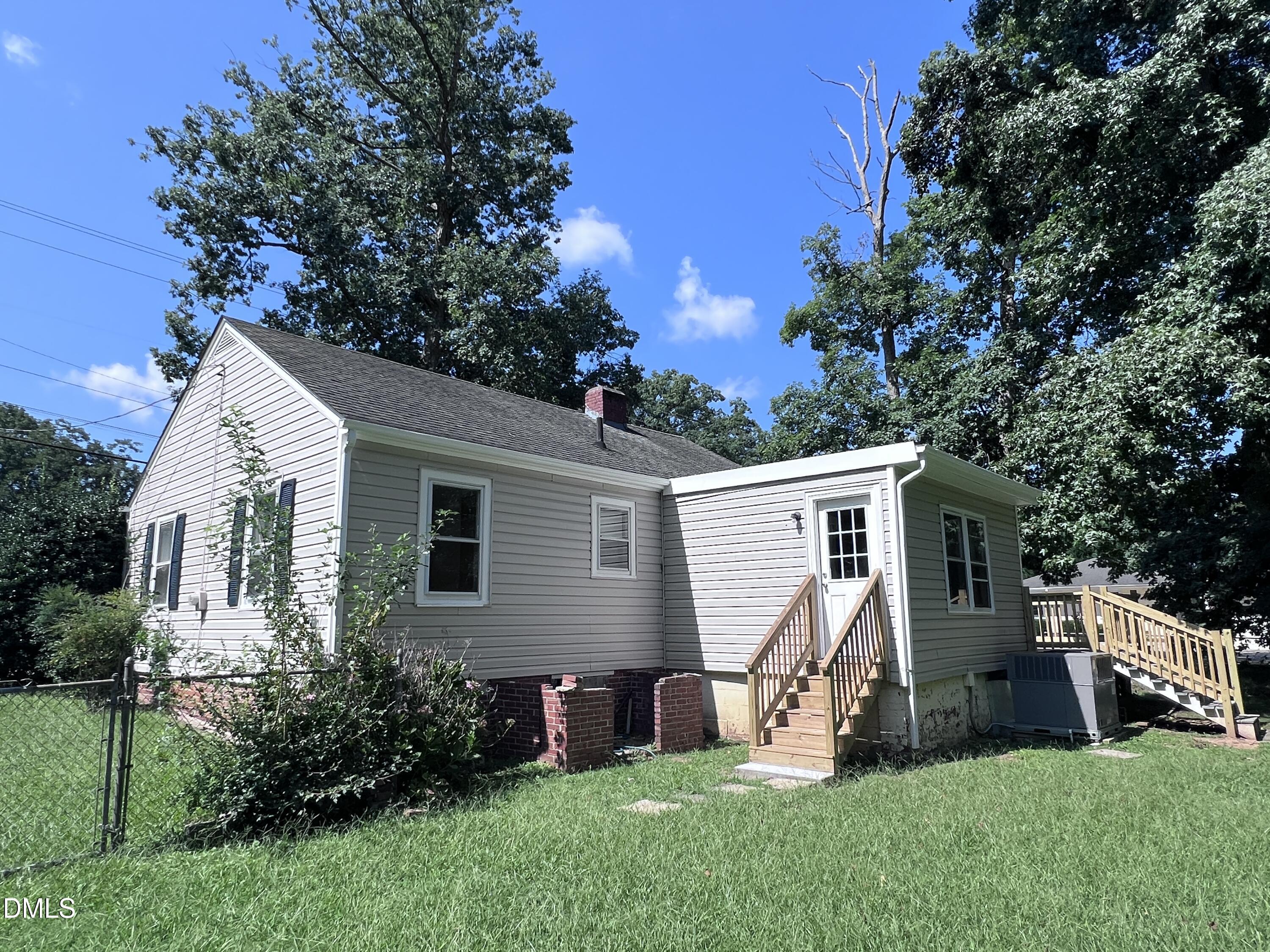 Exterior photo of 1028 Dabney Drive, Henderson, NC 27536. MLS: 10191412