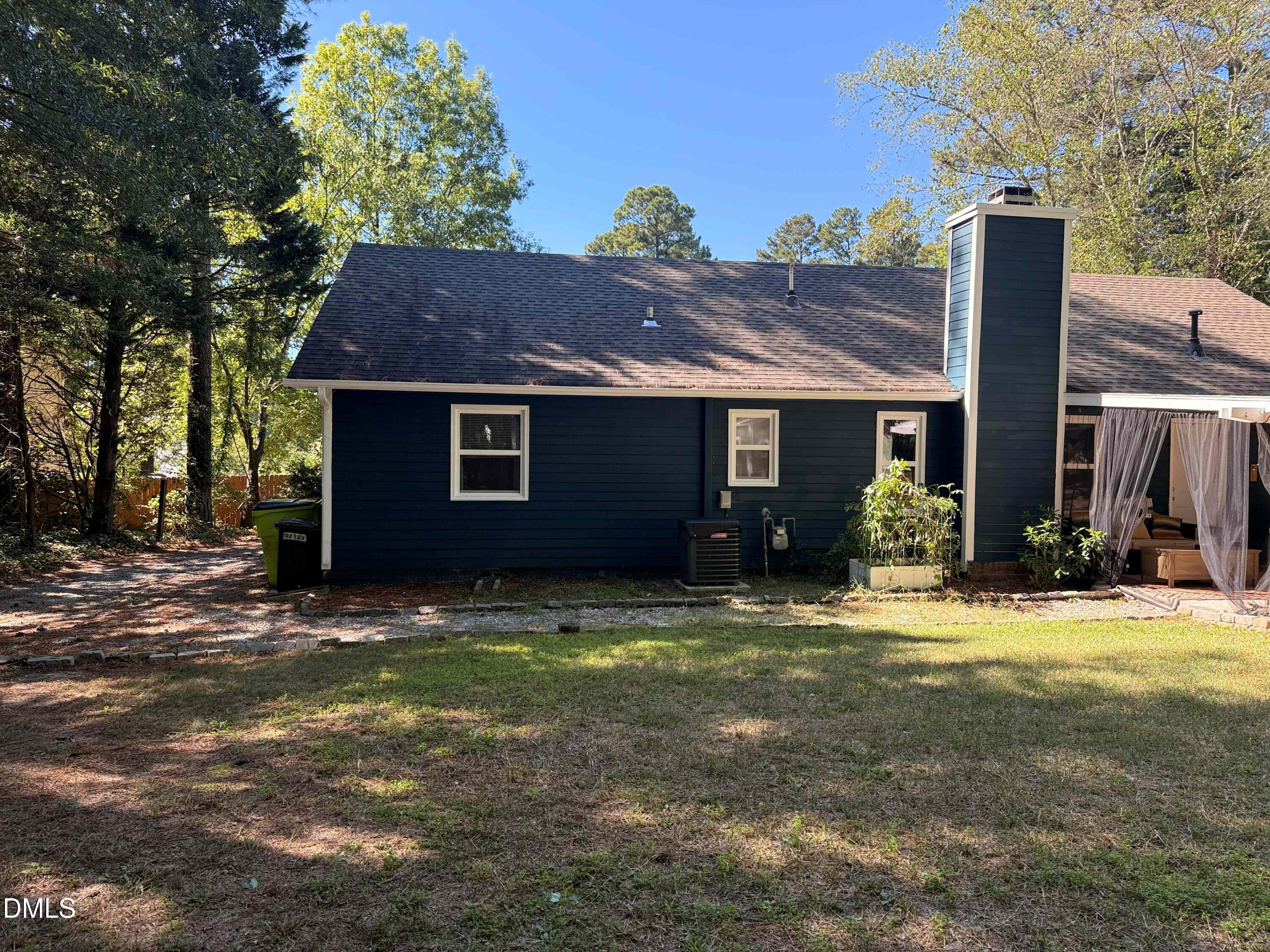 Exterior photo of 806 Whitby Court, Durham, NC 27703. MLS: 10195399