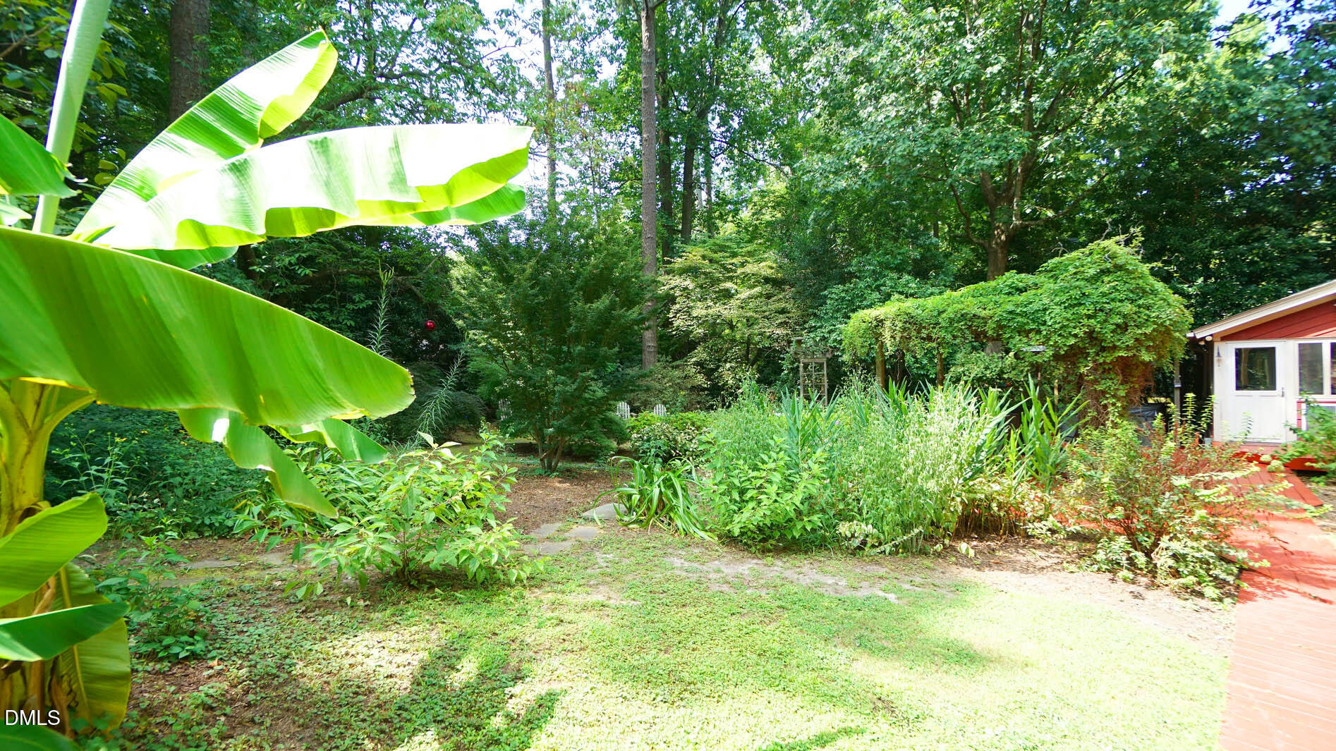 Exterior photo of 818 Lake Forest Drive, Raleigh, NC 27615. MLS: 10188836