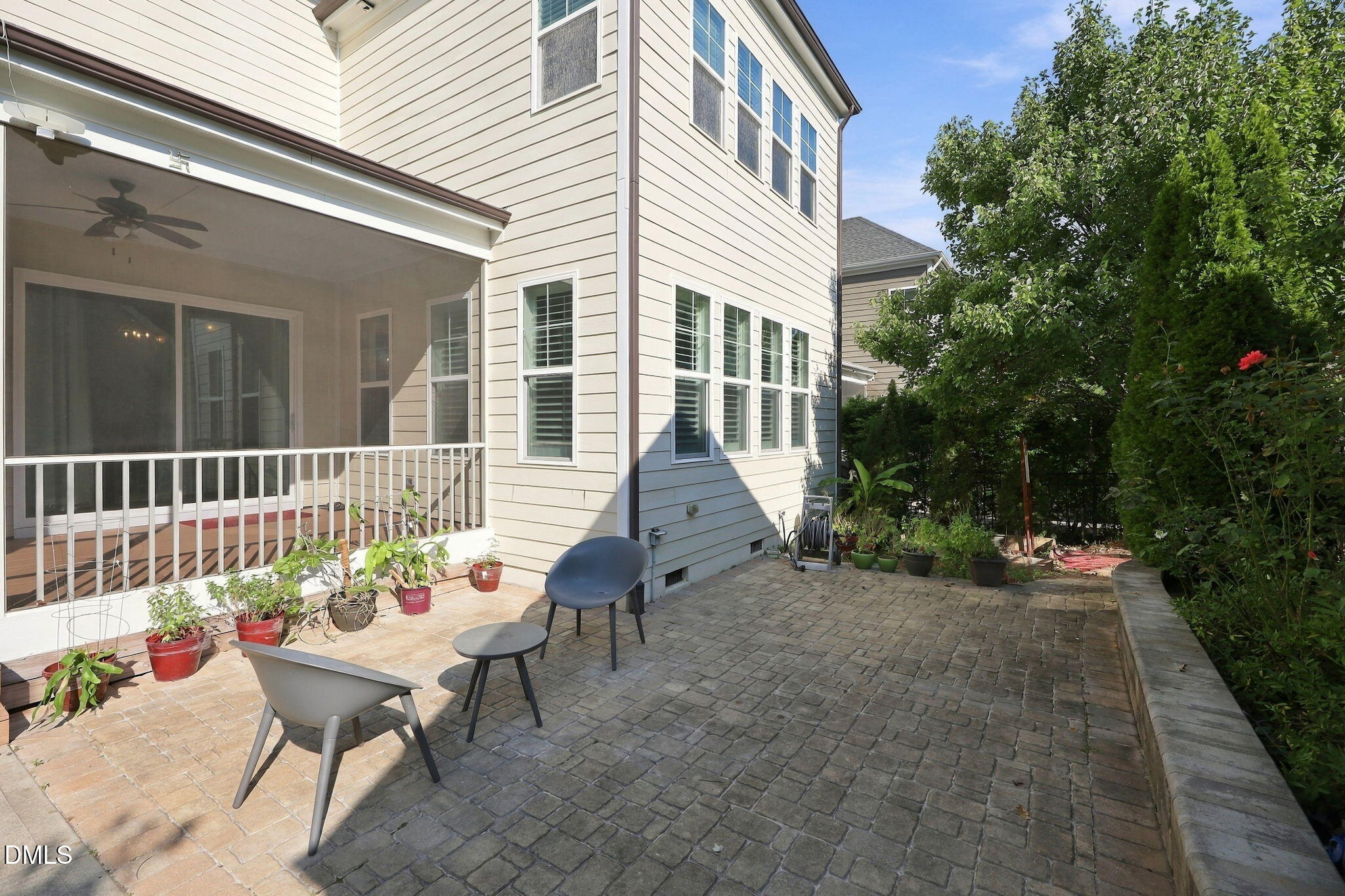 Exterior photo of 2104 Bluff Oak Drive, Cary, NC 27519. MLS: 10195211