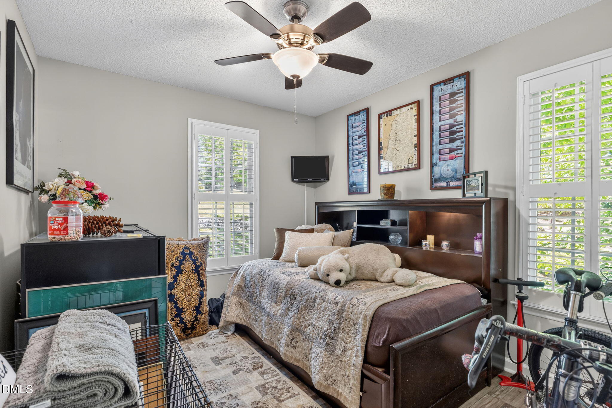 property-img