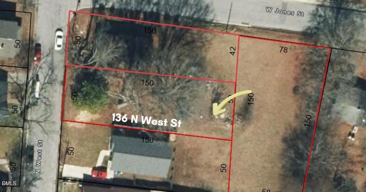 136 N West St - photo