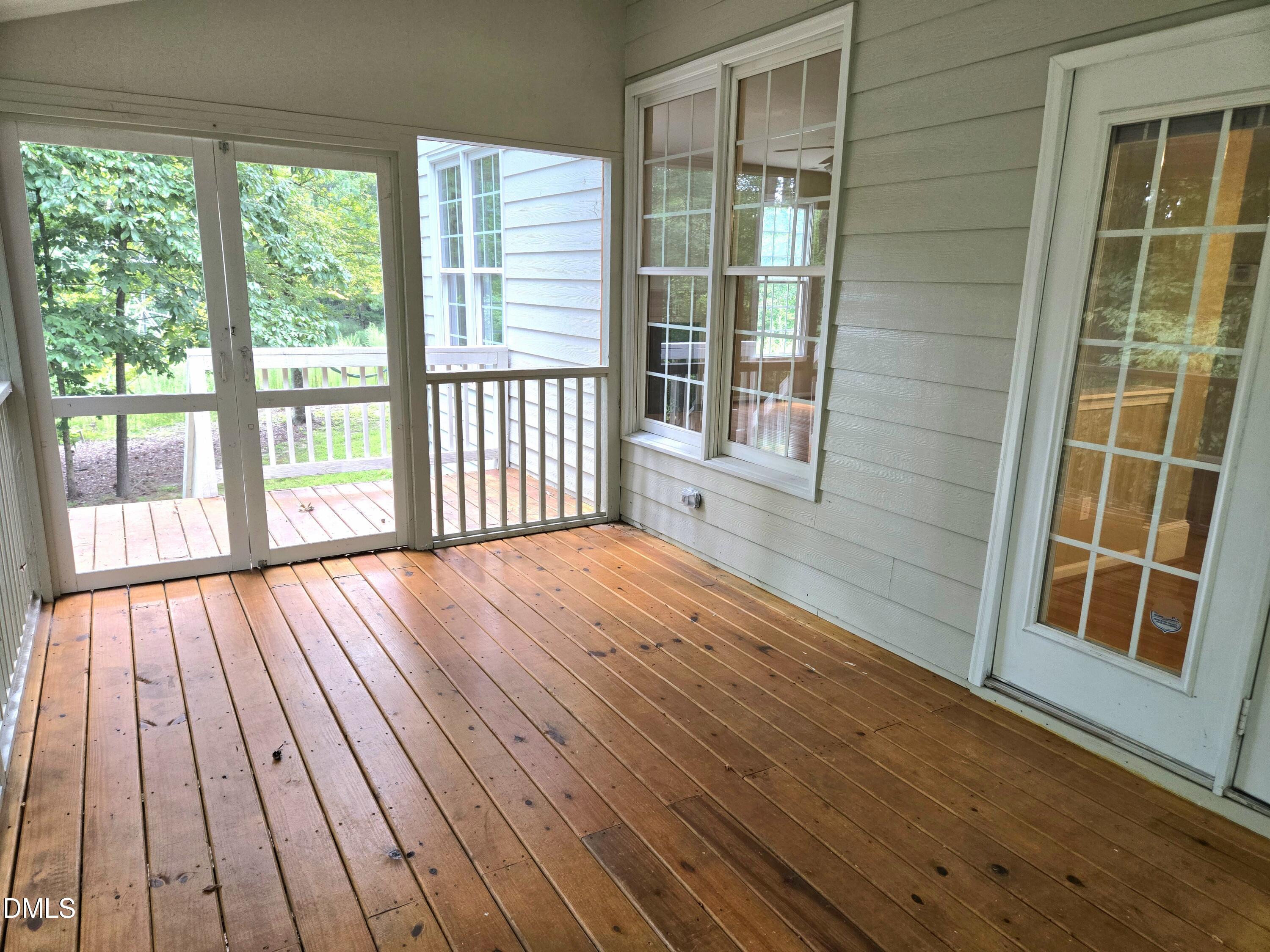 Exterior photo of 5 Spreading Oak Court, Durham, NC 27713. MLS: 10189453
