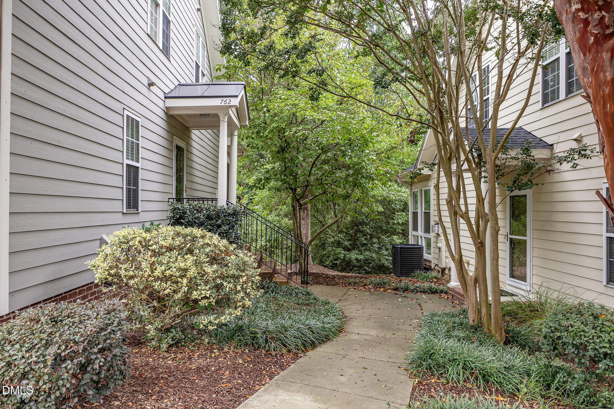Exterior photo of 762 Parkside Townes Court, Wake Forest, NC 27587. MLS: 10195553