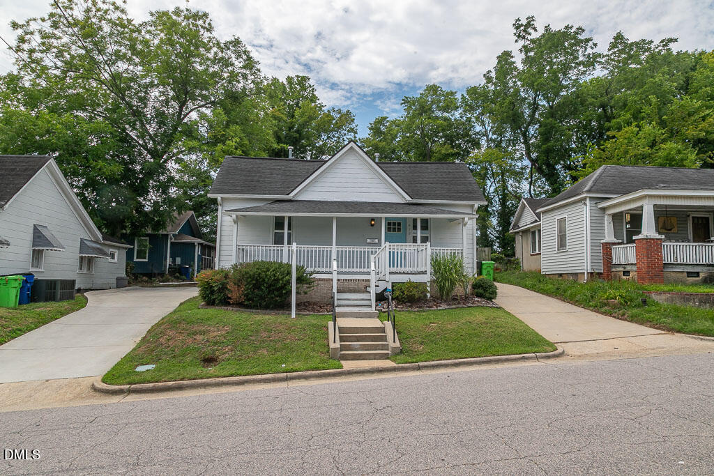 Exterior photo of 410 Bledsoe Avenue, Raleigh, NC 27601. MLS: 10178808