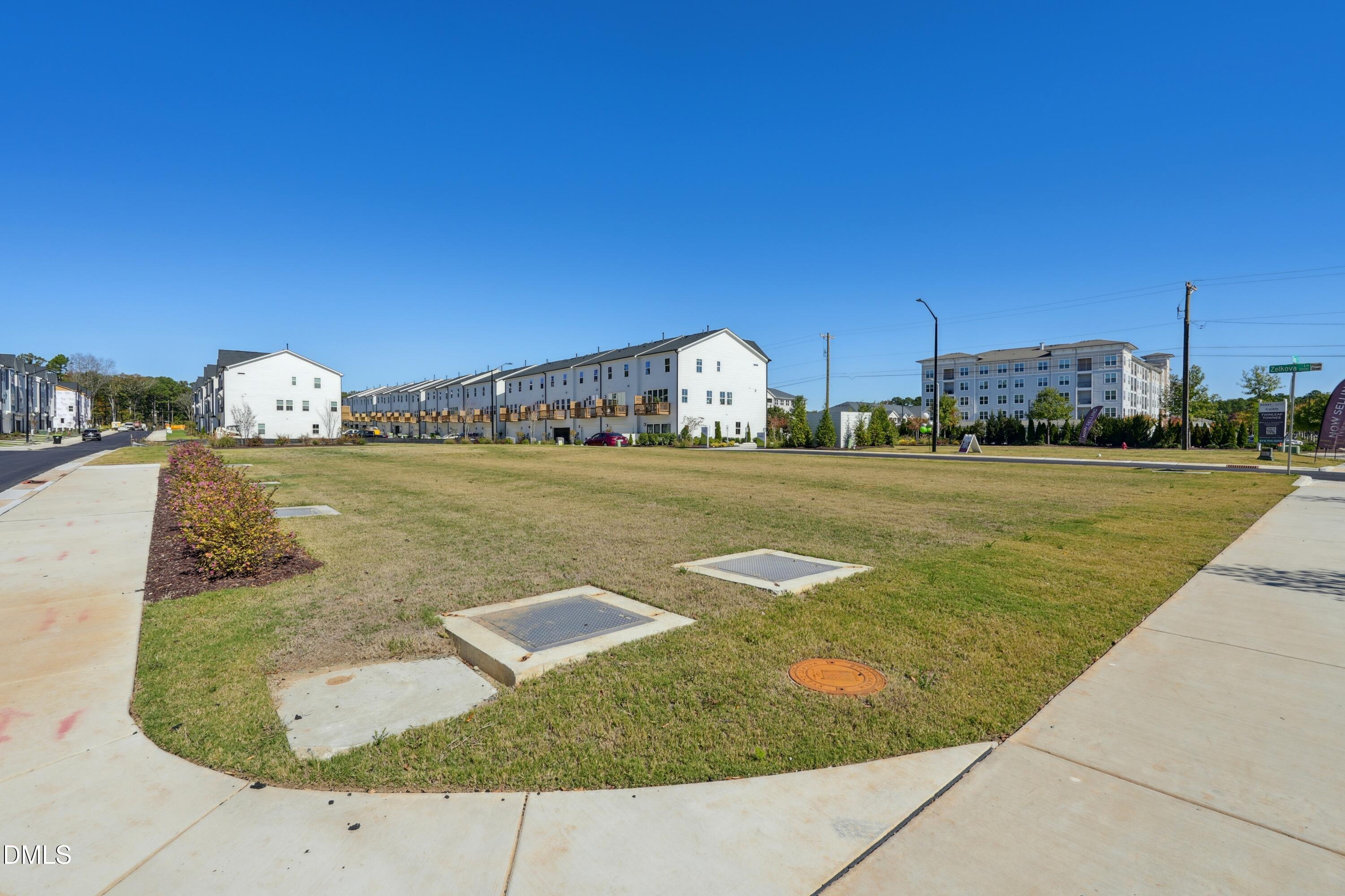 5. Twinleaf Townes_Greenspace 2_10.23.25