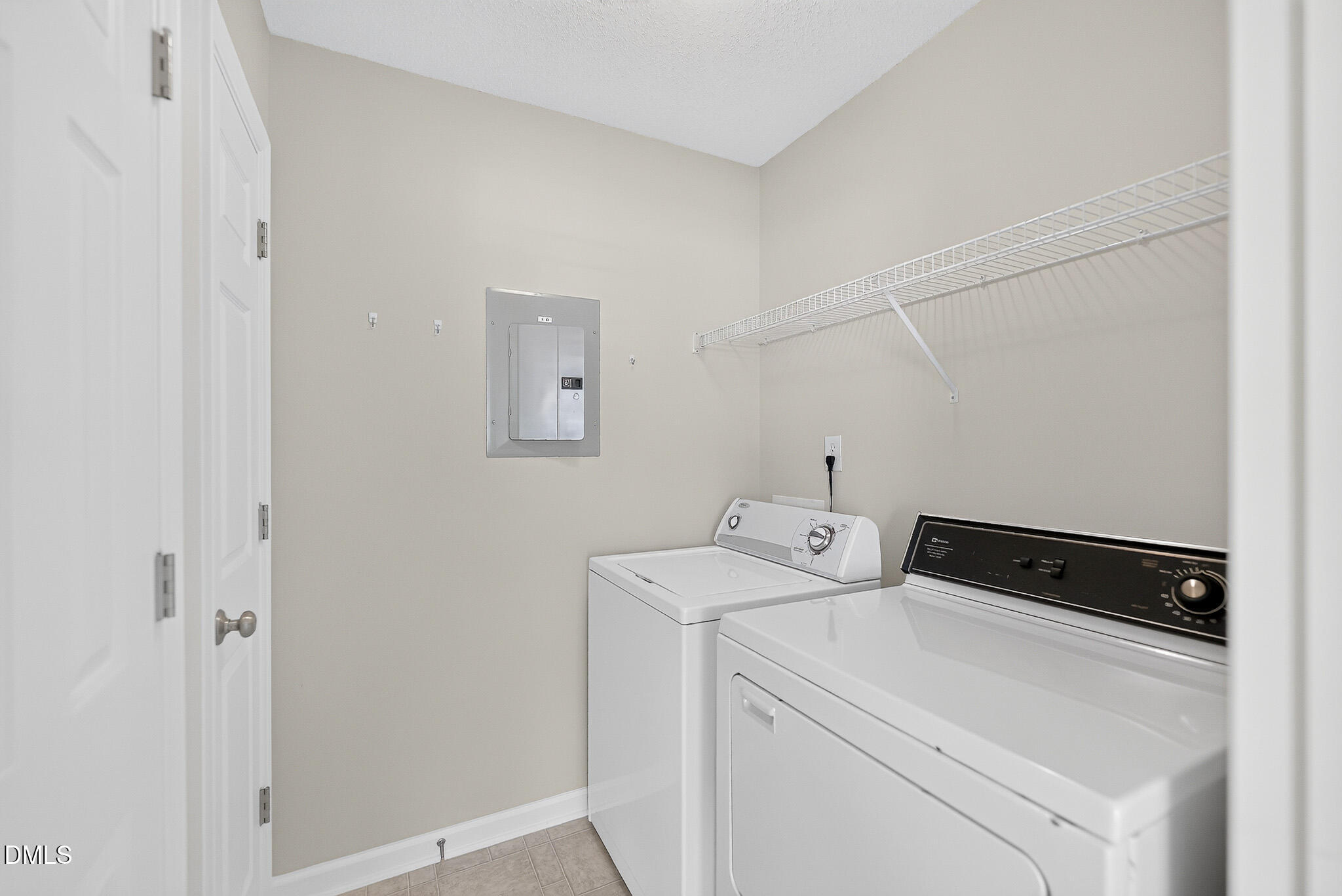 Exterior photo of 3475 Forestdale Drive 1d, Burlington, NC 27215. MLS: 10177389