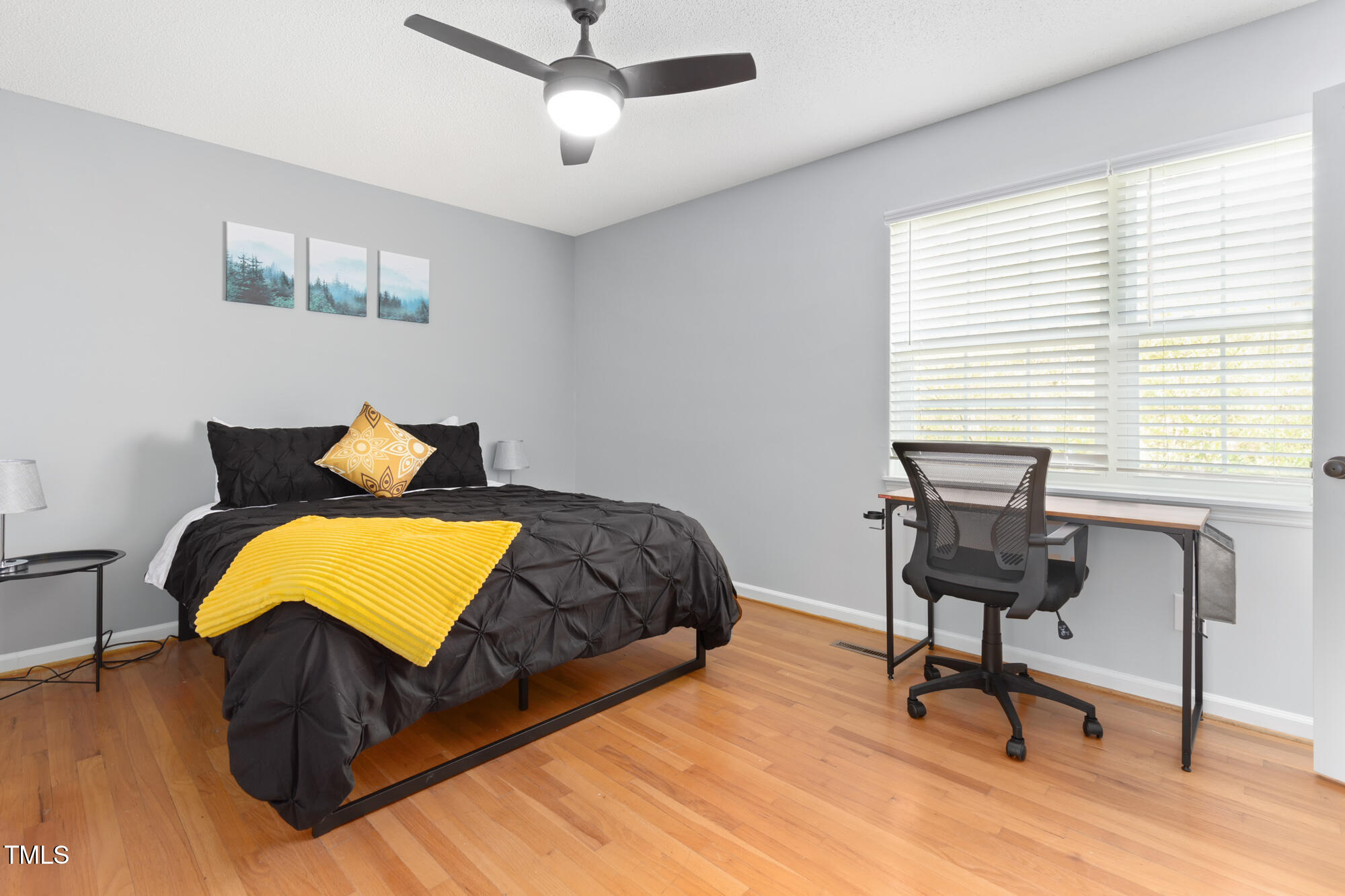 1002 Willow Drive Web Size Dale Sela 14b