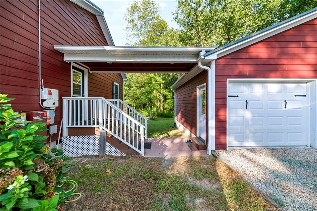 Exterior photo of 332 & 338 Docs Road, Lillington, NC 27546. MLS: 769502