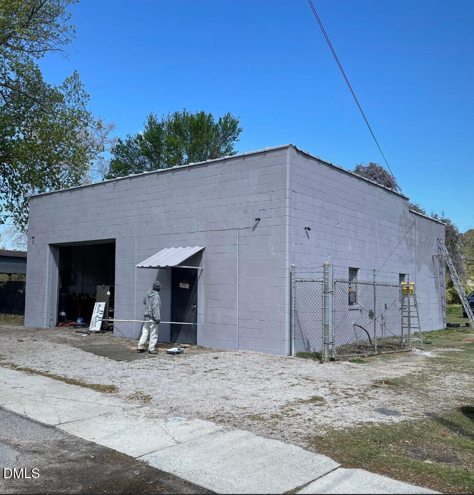 Exterior photo of 213 E Main Street, Fremont, NC 27830. MLS: 10178340