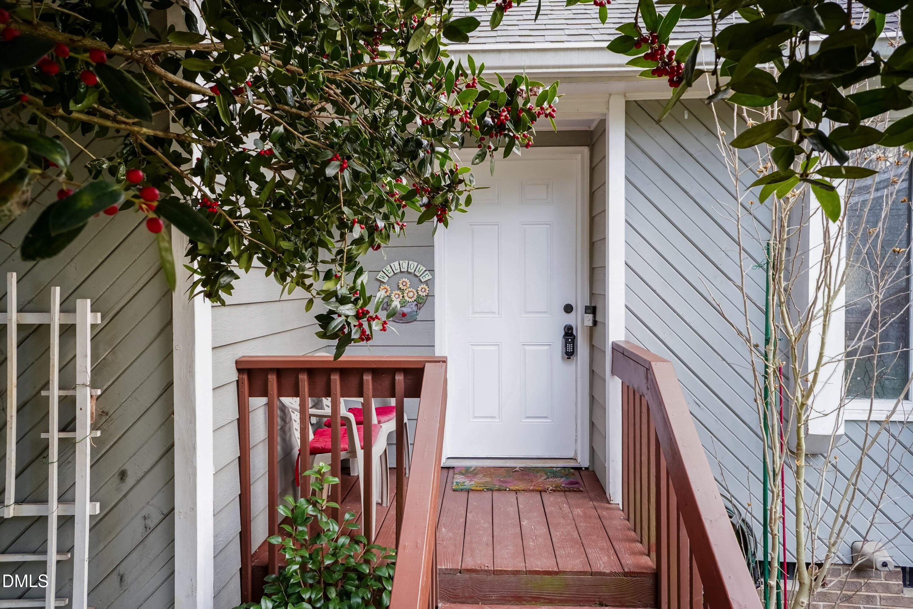 Porch 02
