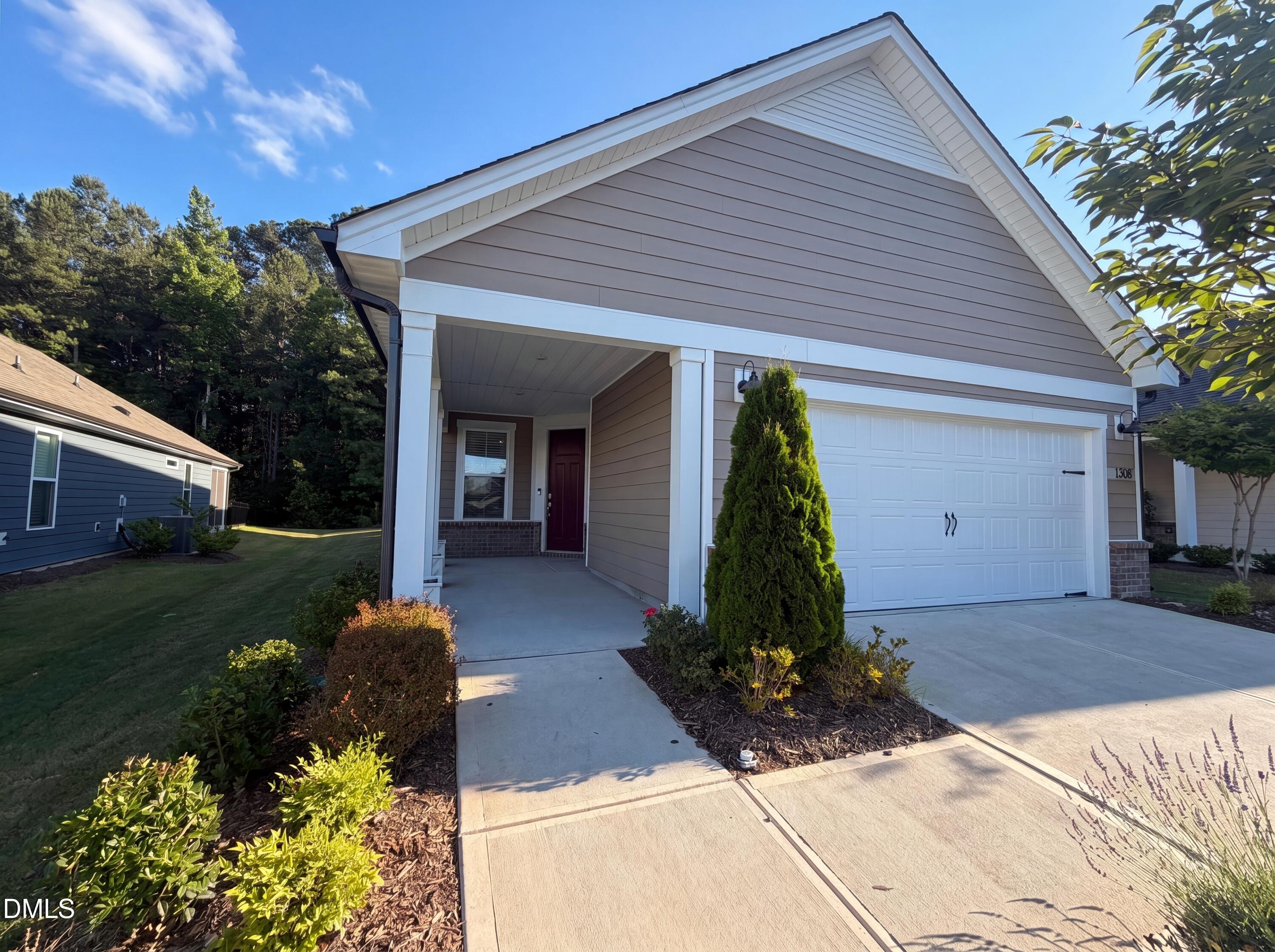 Exterior photo of 1308 Rose Gum Way, Fuquay Varina, NC 27526. MLS: 10172848
