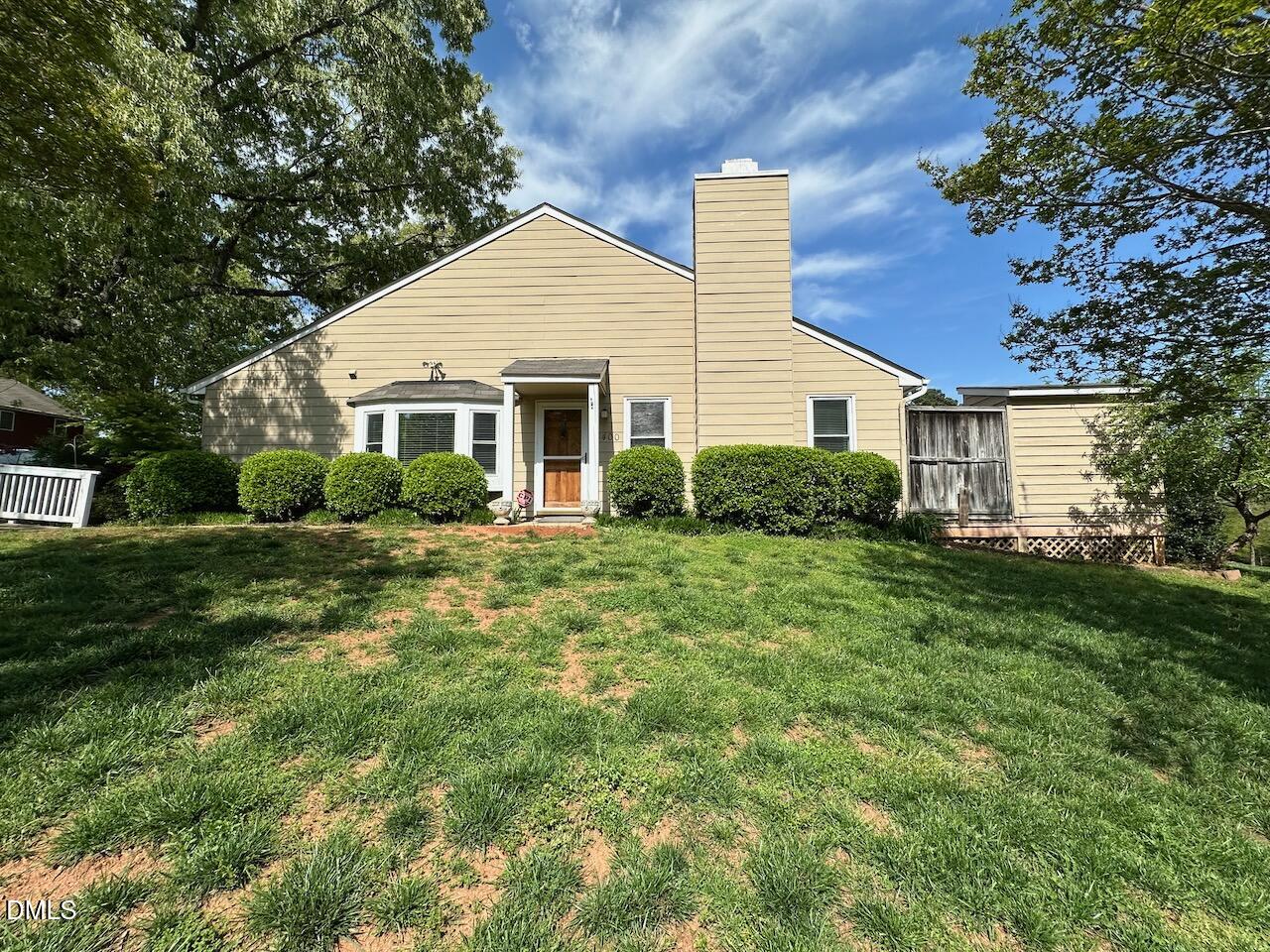 5400 Pine Top Circle