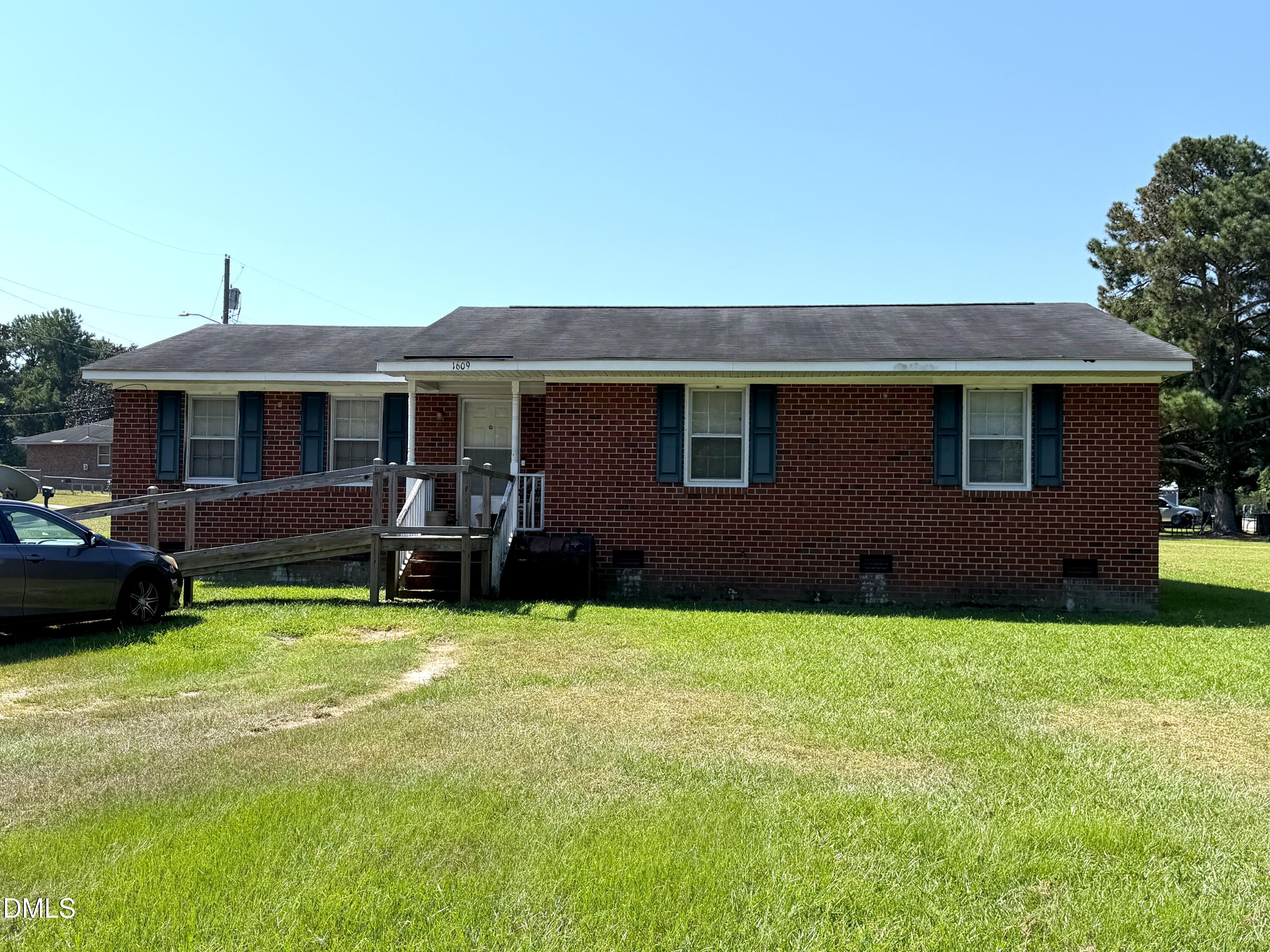 Exterior photo of 1609 Vernon Road, Rocky Mount, NC 27801. MLS: 10190279