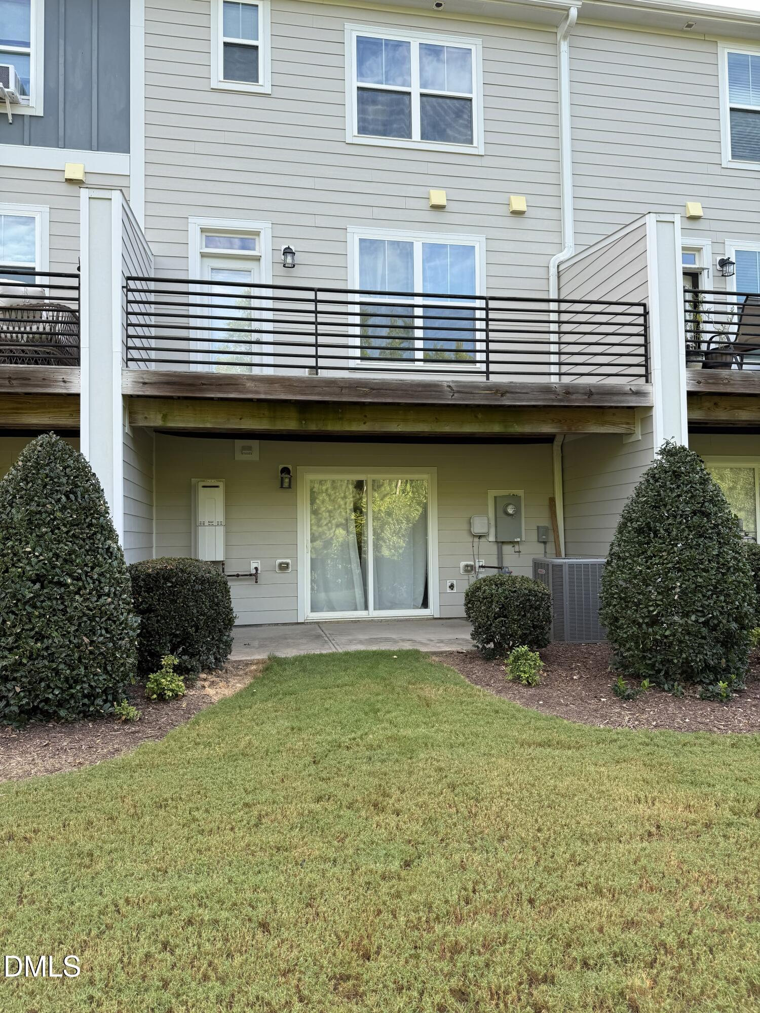 Exterior photo of 516 Skymont Drive, Holly Springs, NC 27540. MLS: 10172513