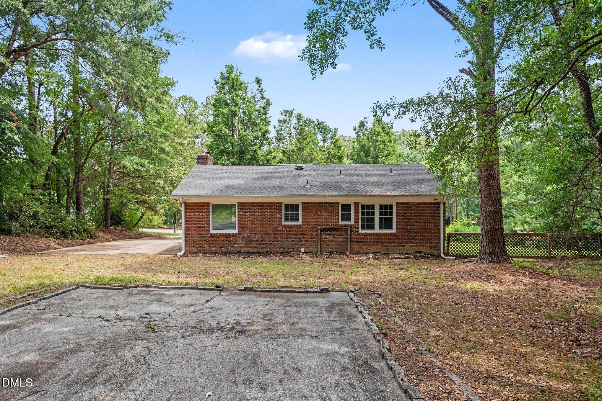 Exterior photo of 5608 Alta Vista Court, Raleigh, NC 27610. MLS: 10177913