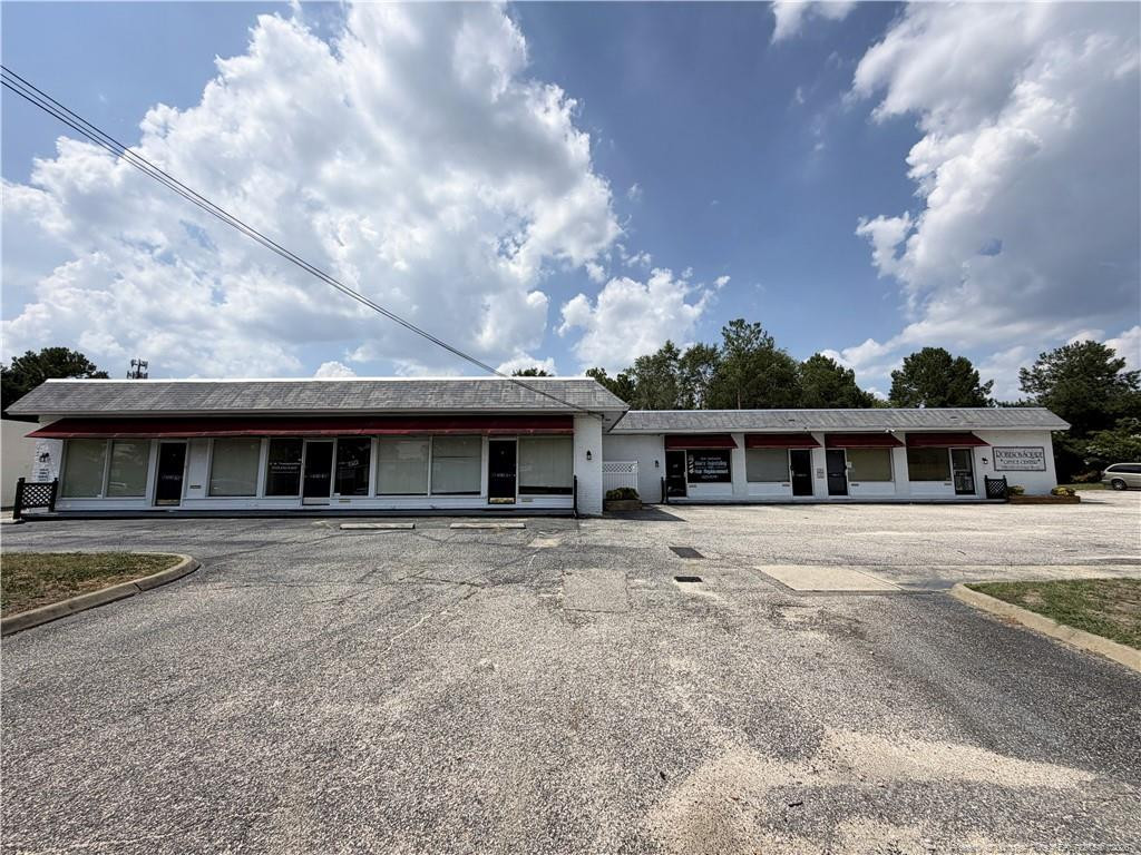 Exterior photo of 1020 Robeson Street C, Fayetteville, NC 28305. MLS: 766247