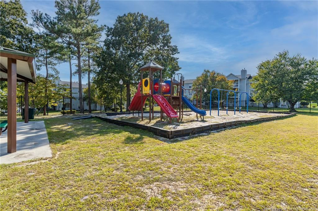 Exterior photo of 283 Waterdown Drive 6, Fayetteville, NC 28314. MLS: 770227
