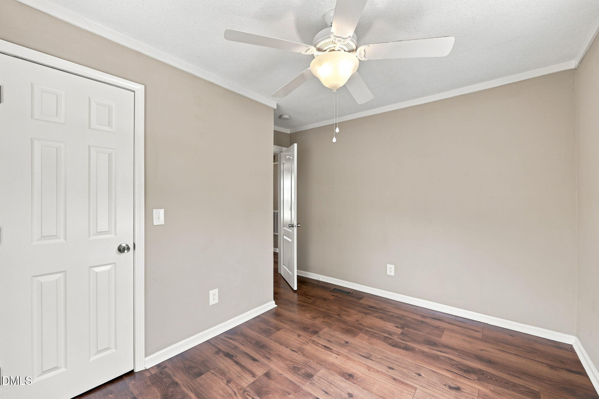 Exterior photo of 402 W Gilbreath Street, Graham, NC 27253. MLS: 10184790