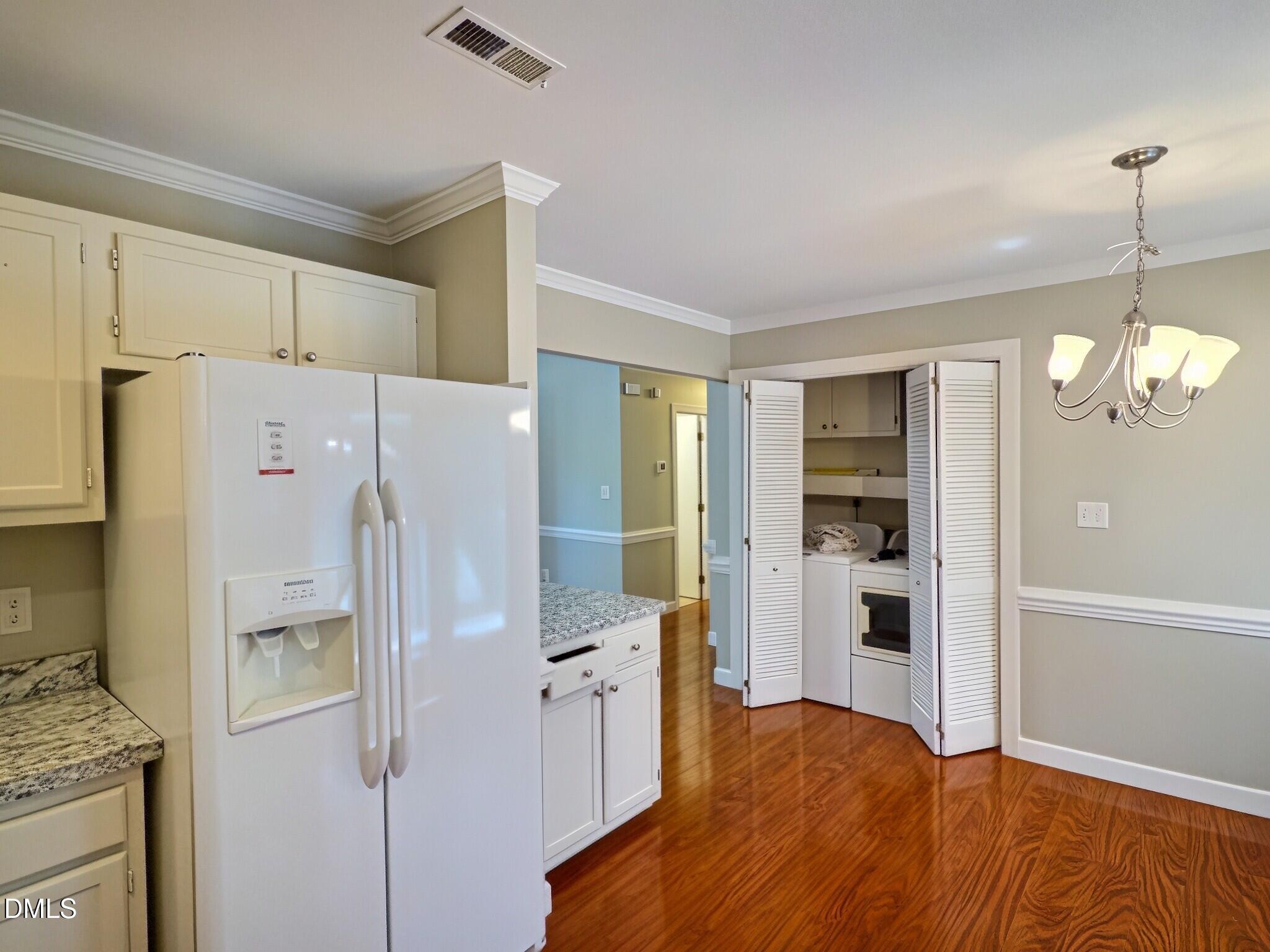 Exterior photo of 300 W Woodcroft Parkway 33b, Durham, NC 27713. MLS: 10187393