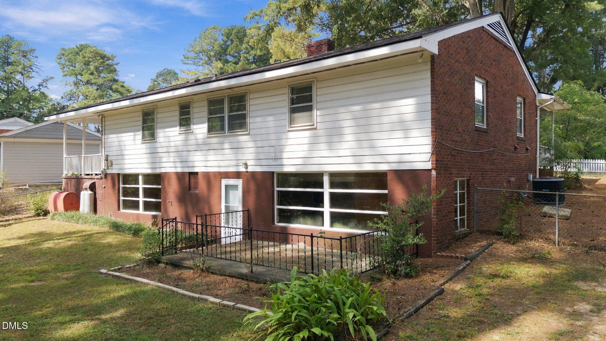 Exterior photo of 413 Lakeside Drive, Garner, NC 27529. MLS: 10196670