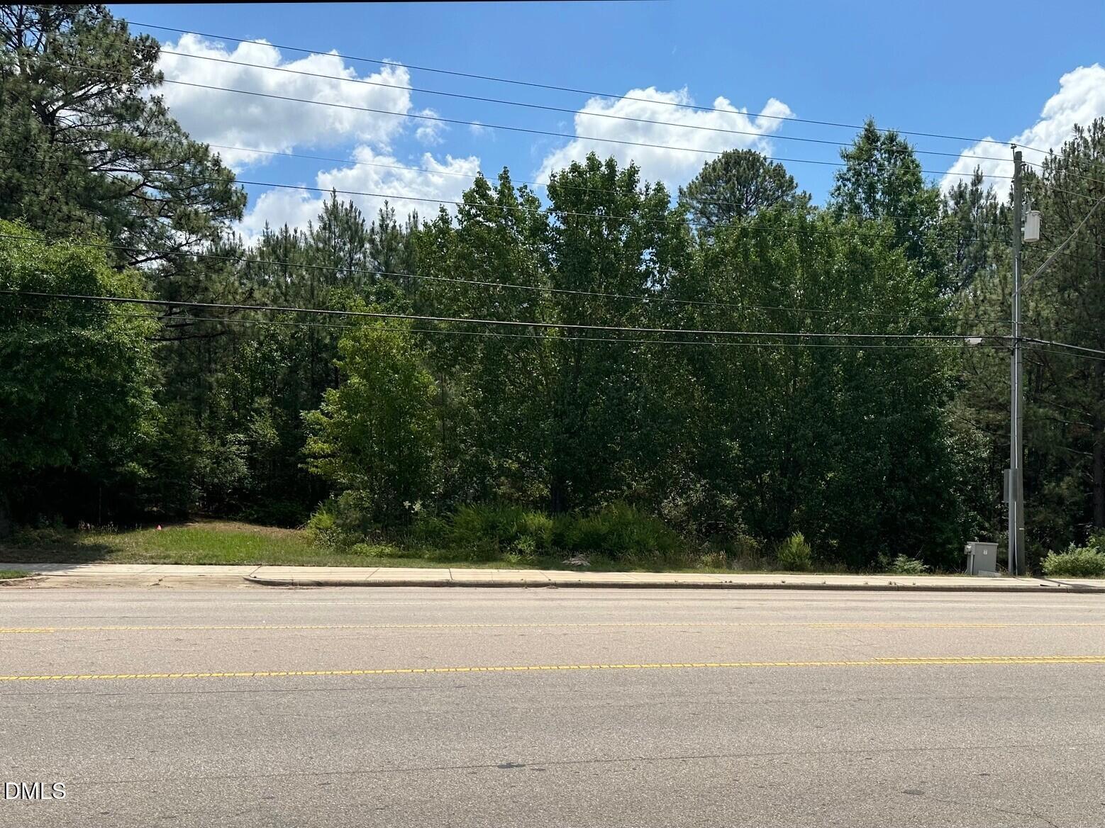 718 Airport Blvd Listing Photo