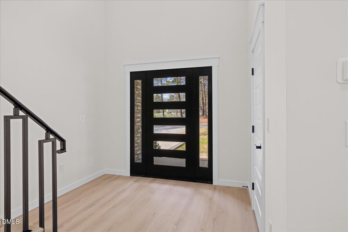property-img