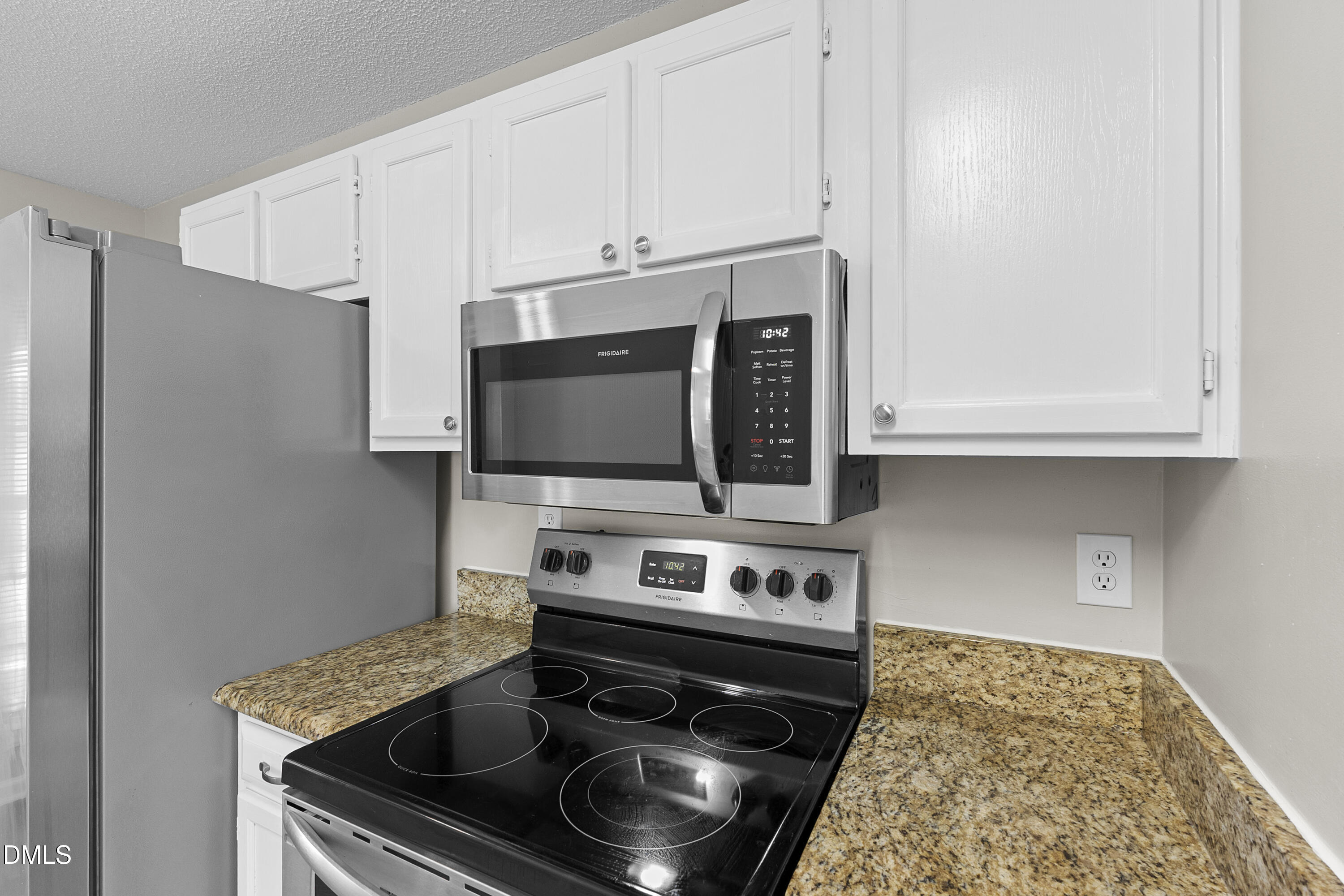 Exterior photo of 3412 Masters Drive, Hope Mills, NC 28348. MLS: 10178431
