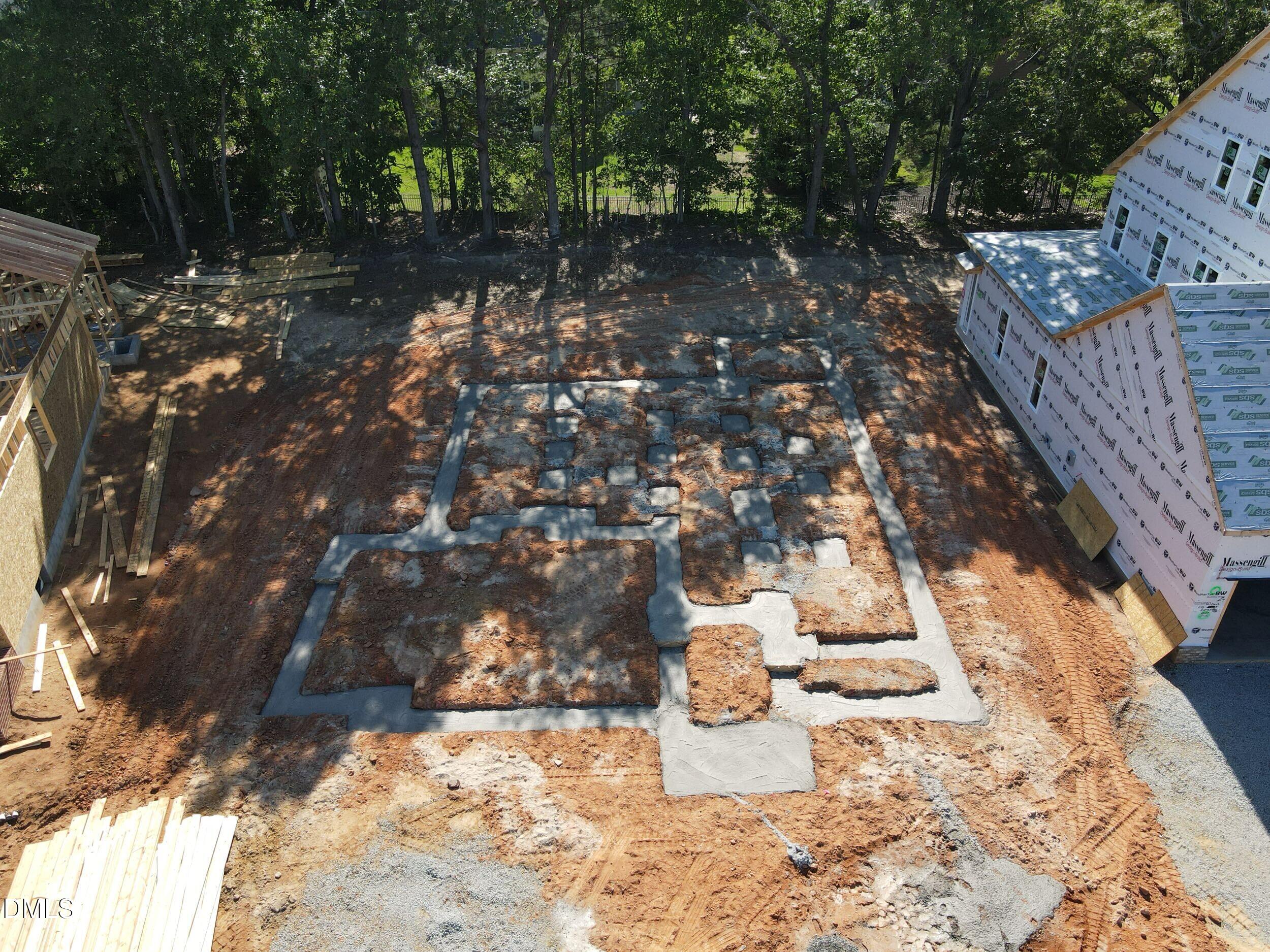Exterior photo of 2324 Hilltop Bluffs Court, Fuquay Varina, NC 27526. MLS: 10189983