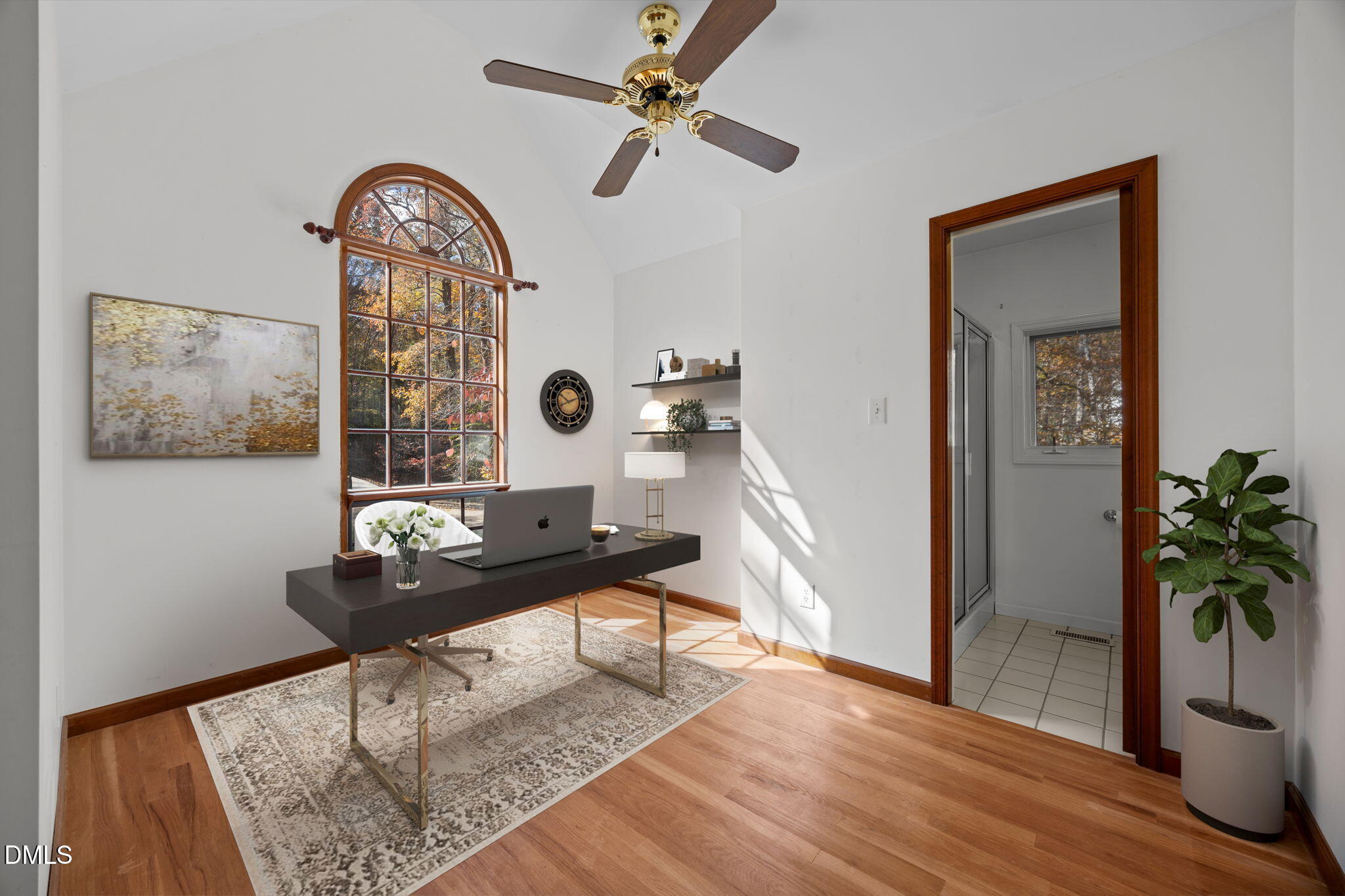 property-img