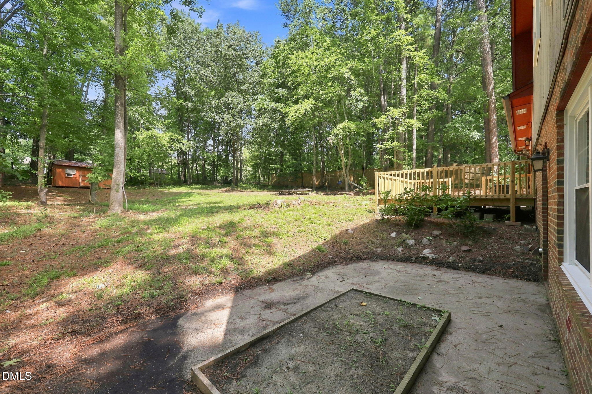 Exterior photo of 507 Sussex Avenue, Sanford, NC 27330. MLS: 10191902