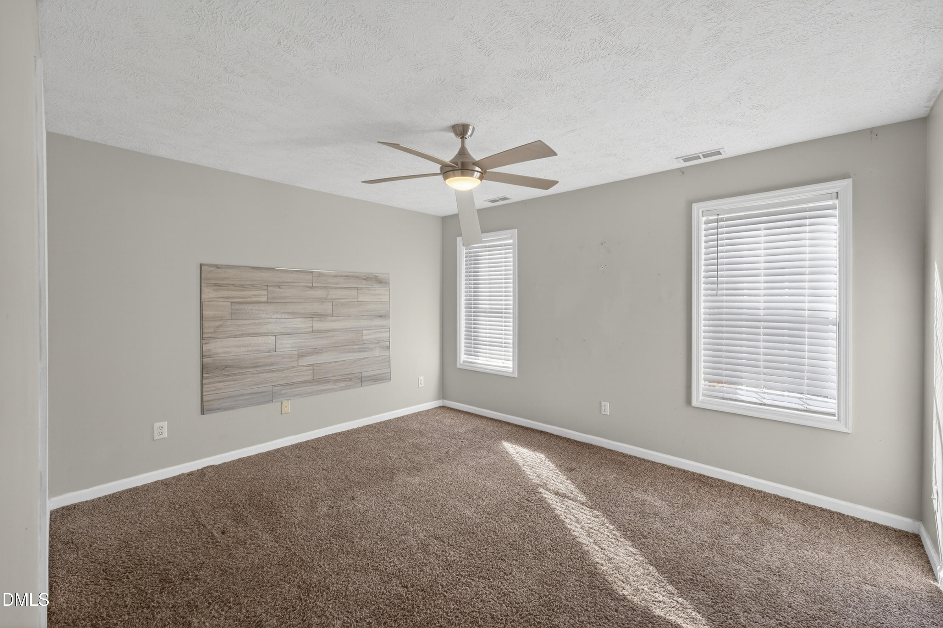 Exterior photo of 331 Bubble Creek Court 7, Fayetteville, NC 28311. MLS: 10194207