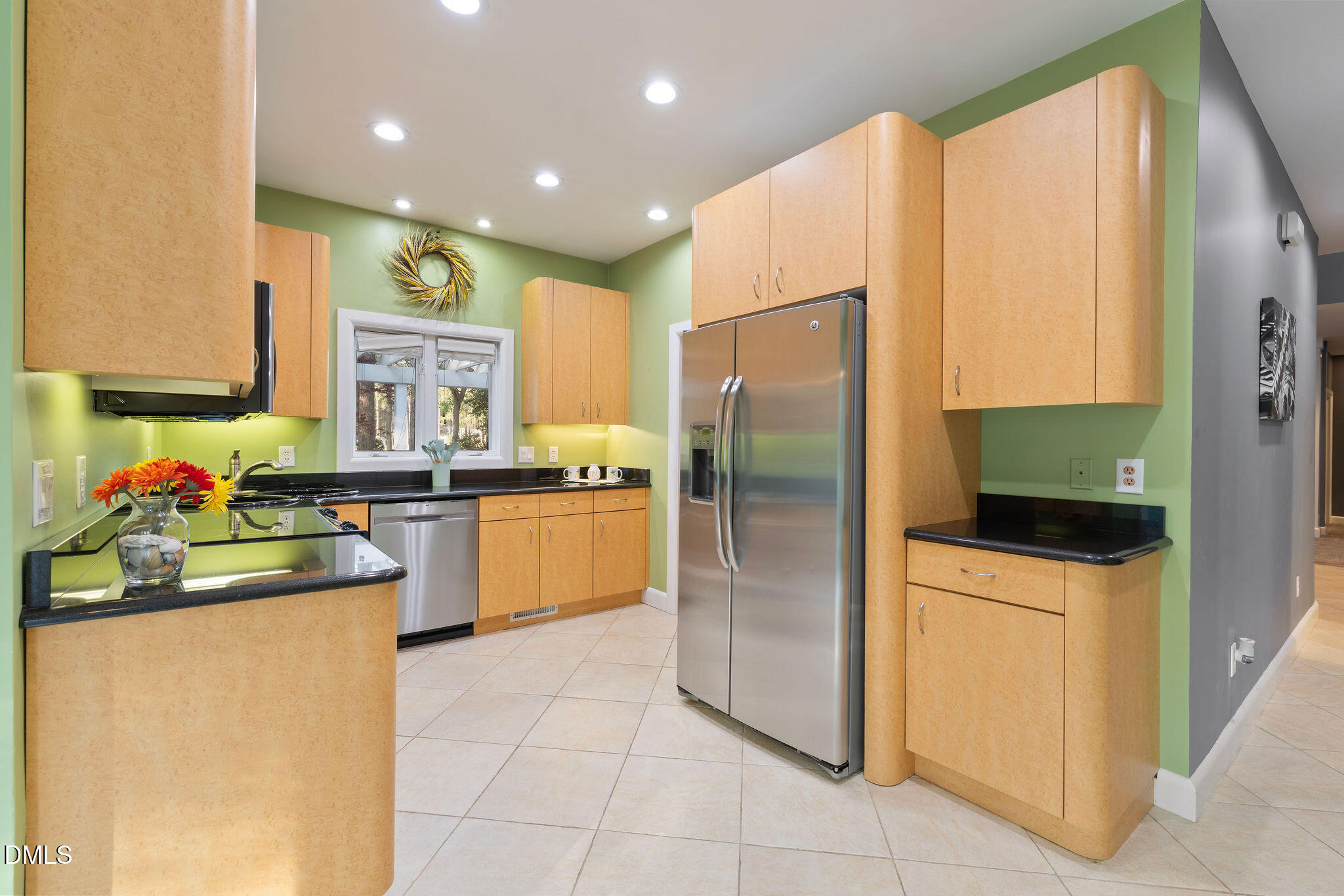 Modern cabinets