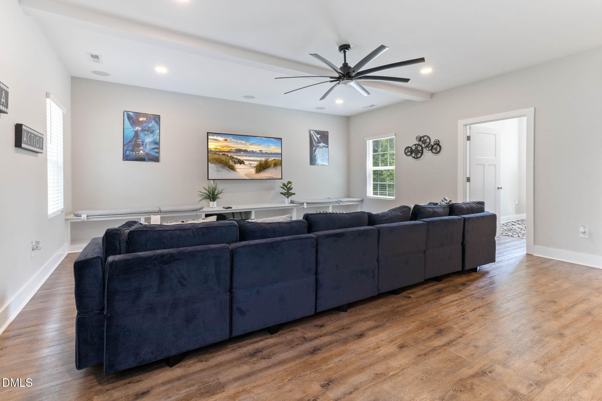 property-img