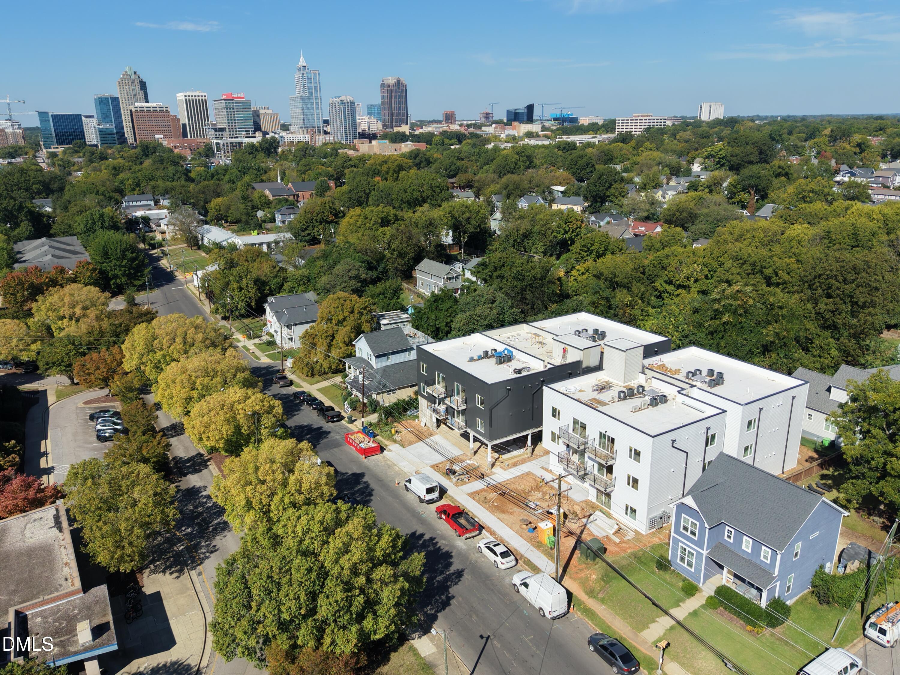 709 E Lenoir Street 207