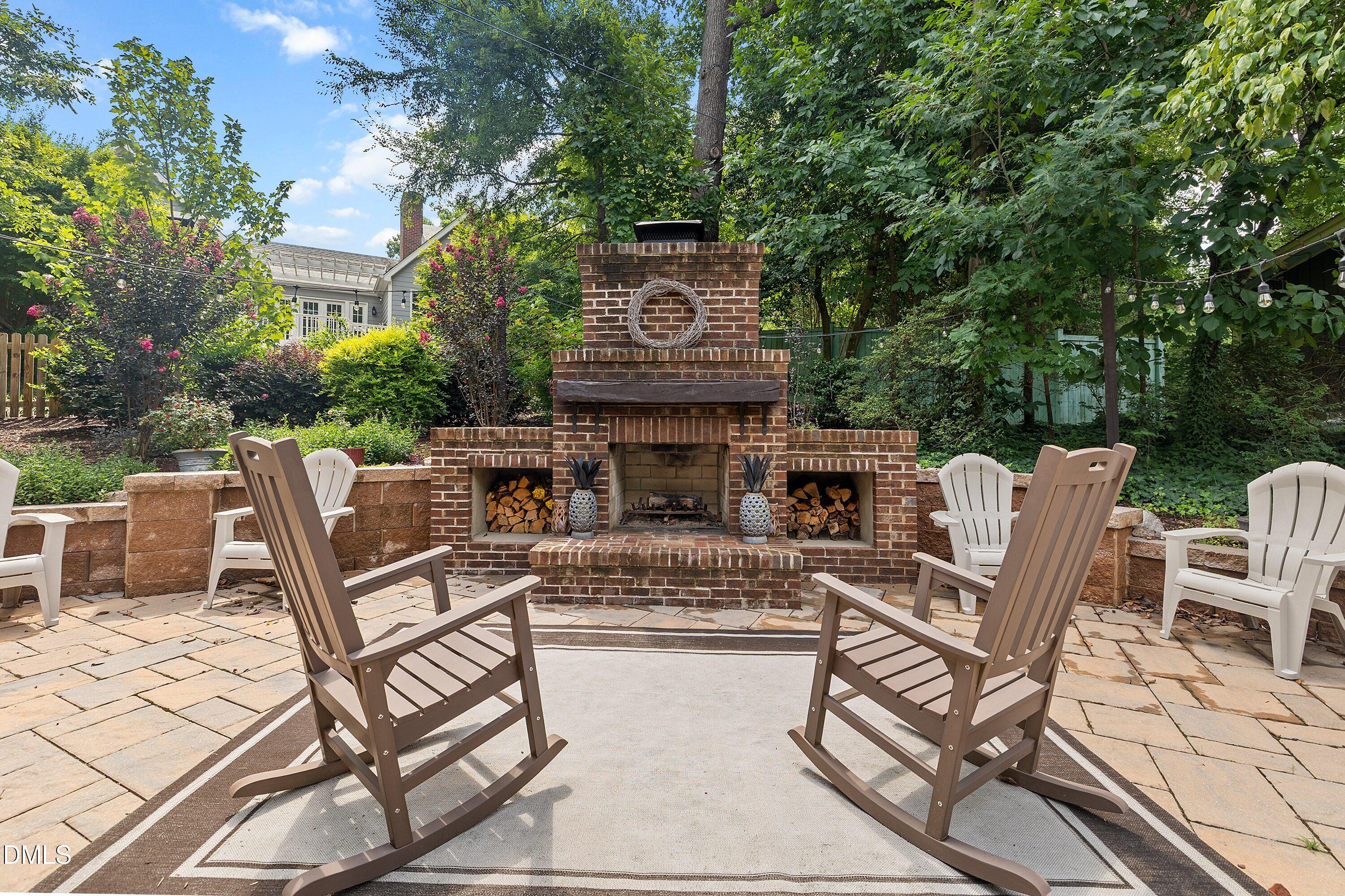 Exterior photo of 911 Emory Lane, Raleigh, NC 27609. MLS: 10181913