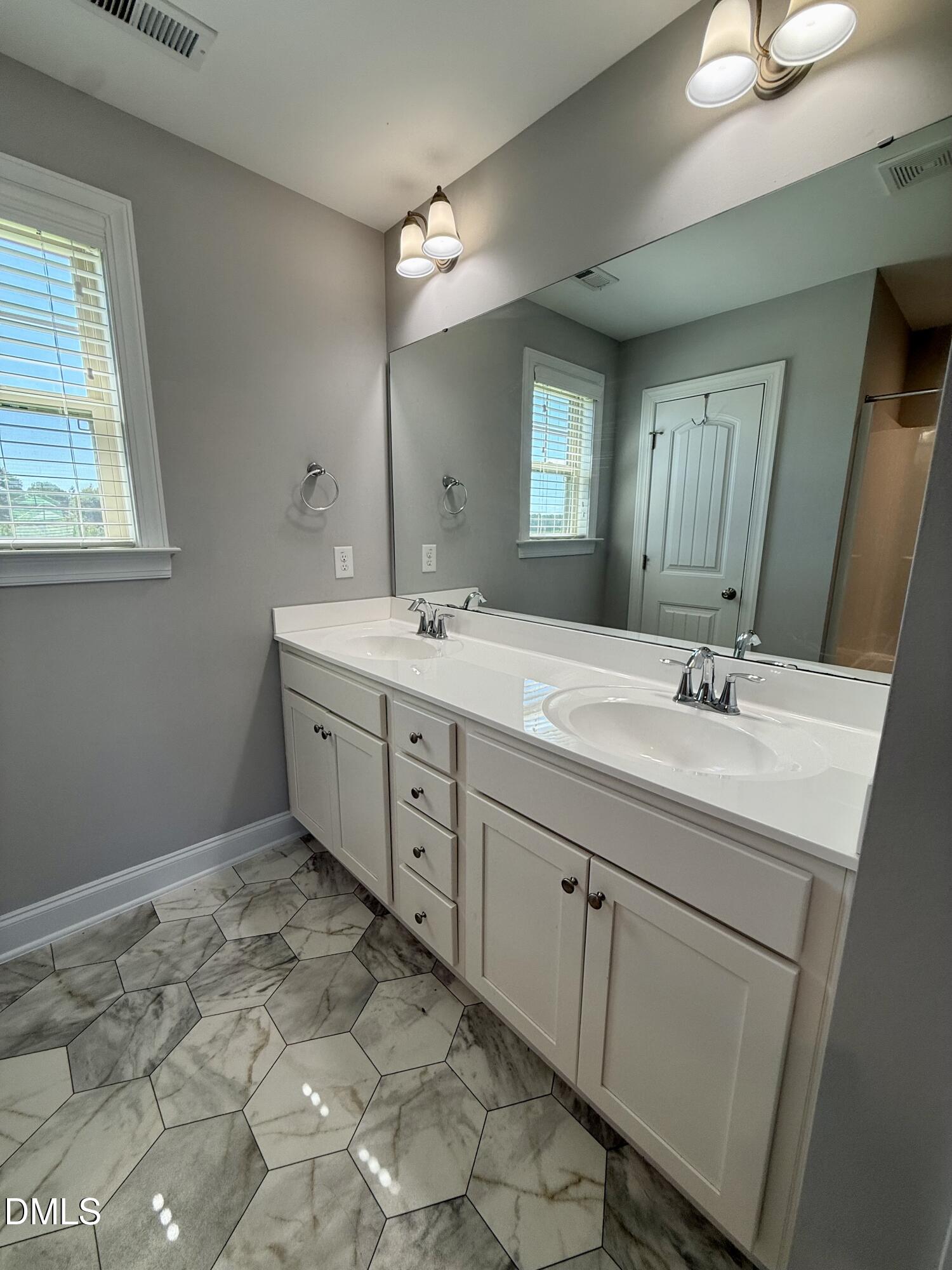 Exterior photo of 21 Langdon Chase Way, Selma, NC 27576. MLS: 10131025