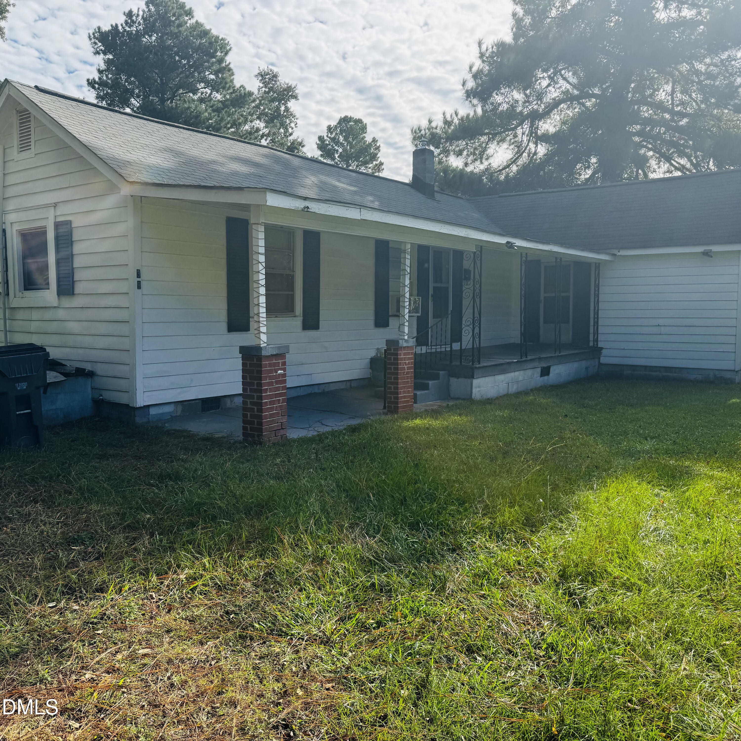 Exterior photo of 39 Durant Road, Clayton, NC 27527. MLS: 10195402