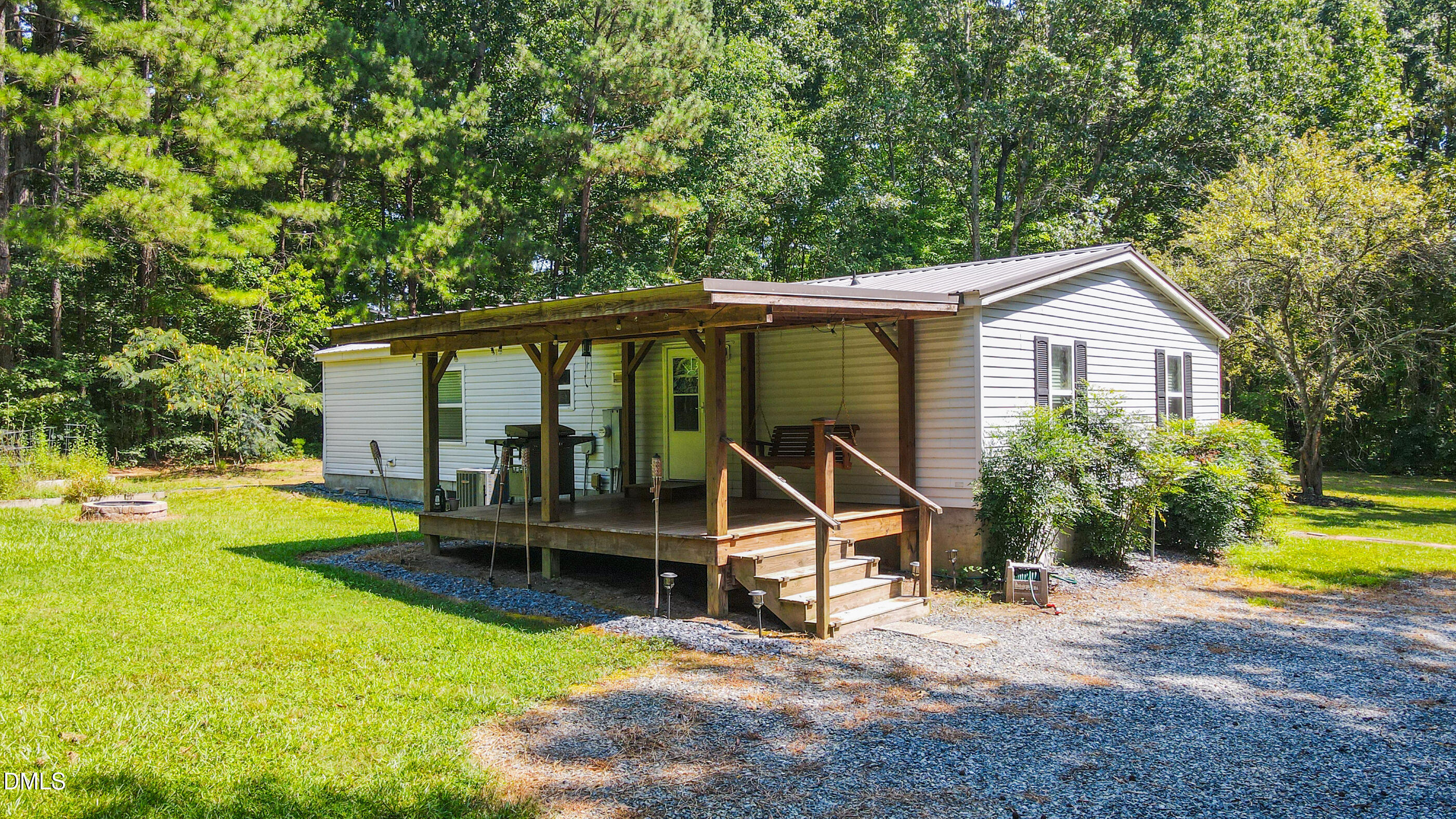 Exterior photo of 12826 Nc-902, Bear Creek, NC 27207. MLS: 10190668