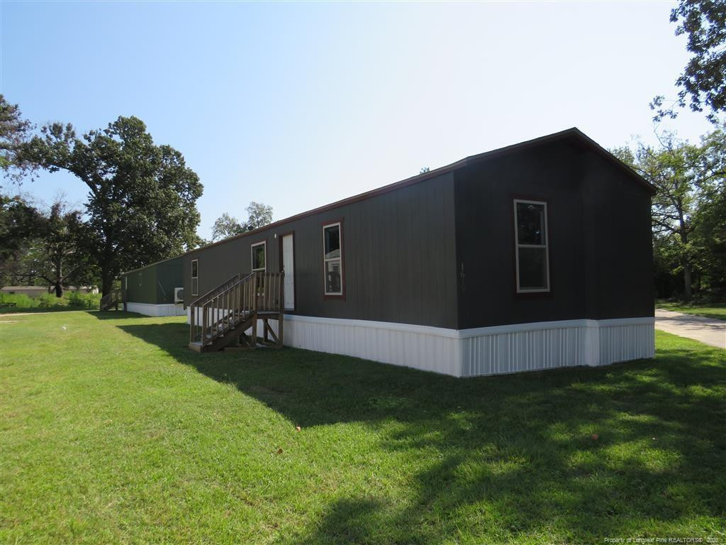 Exterior photo of 1649 Britania Drive, Spring Lake, NC 28390. MLS: 769046