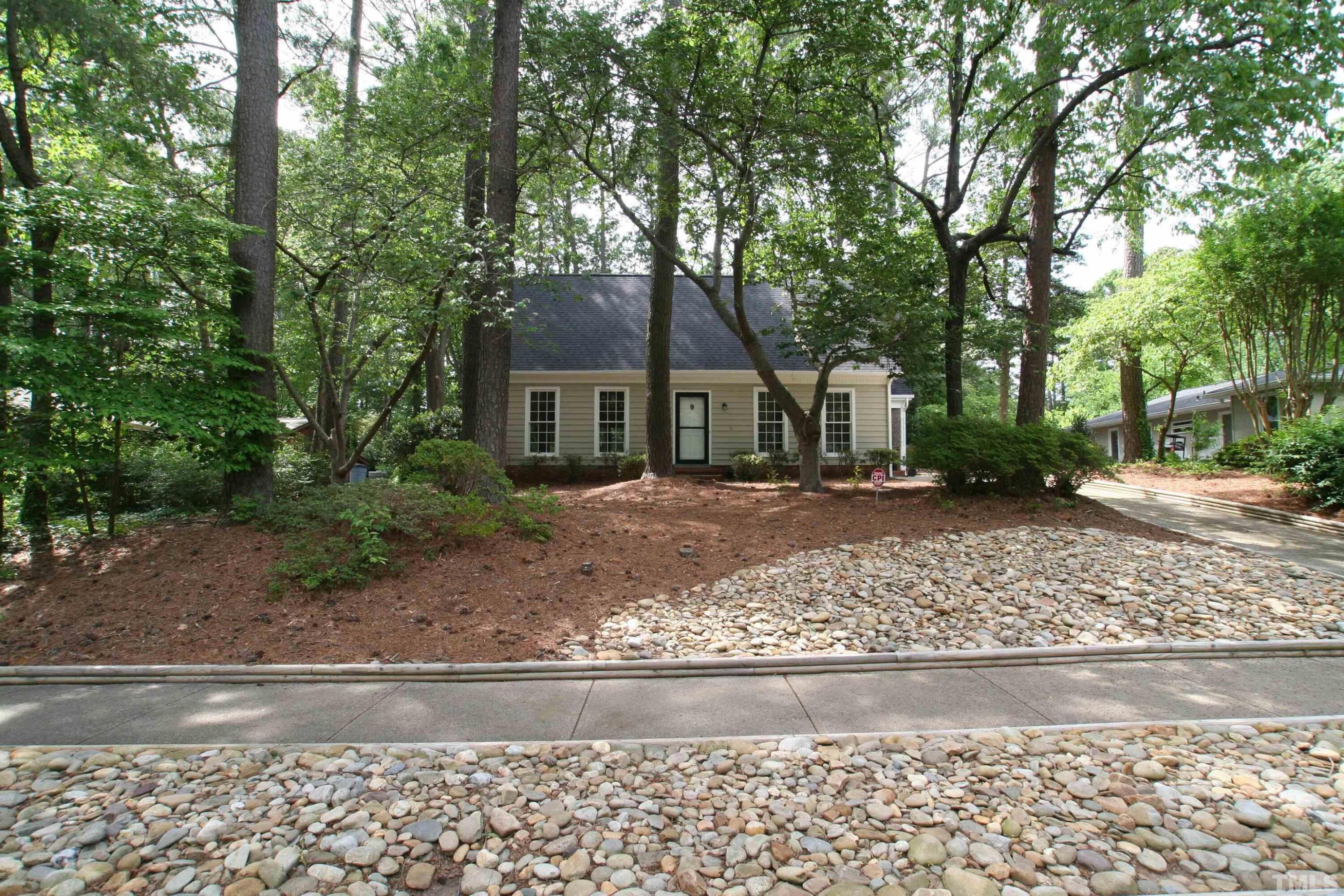 7821 Haymarket Lane