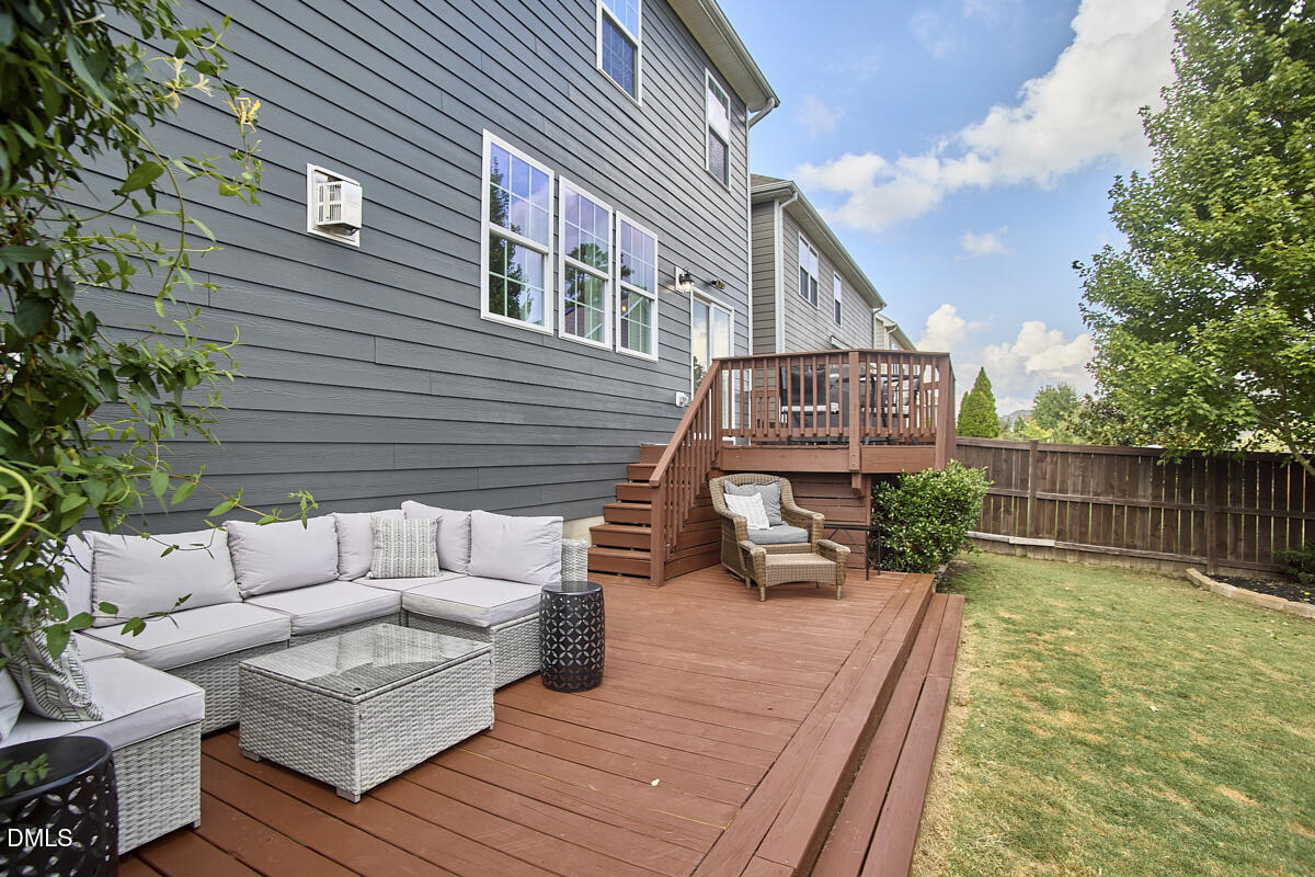 Exterior photo of 1909 Baldhead Island Drive, Apex, NC 27502. MLS: 10194788