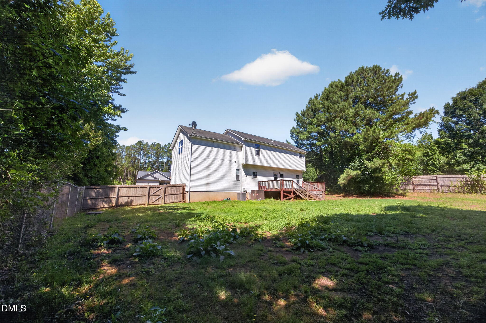 Exterior photo of 20 Greenleaf Court, Louisburg, NC 27549. MLS: 10178942