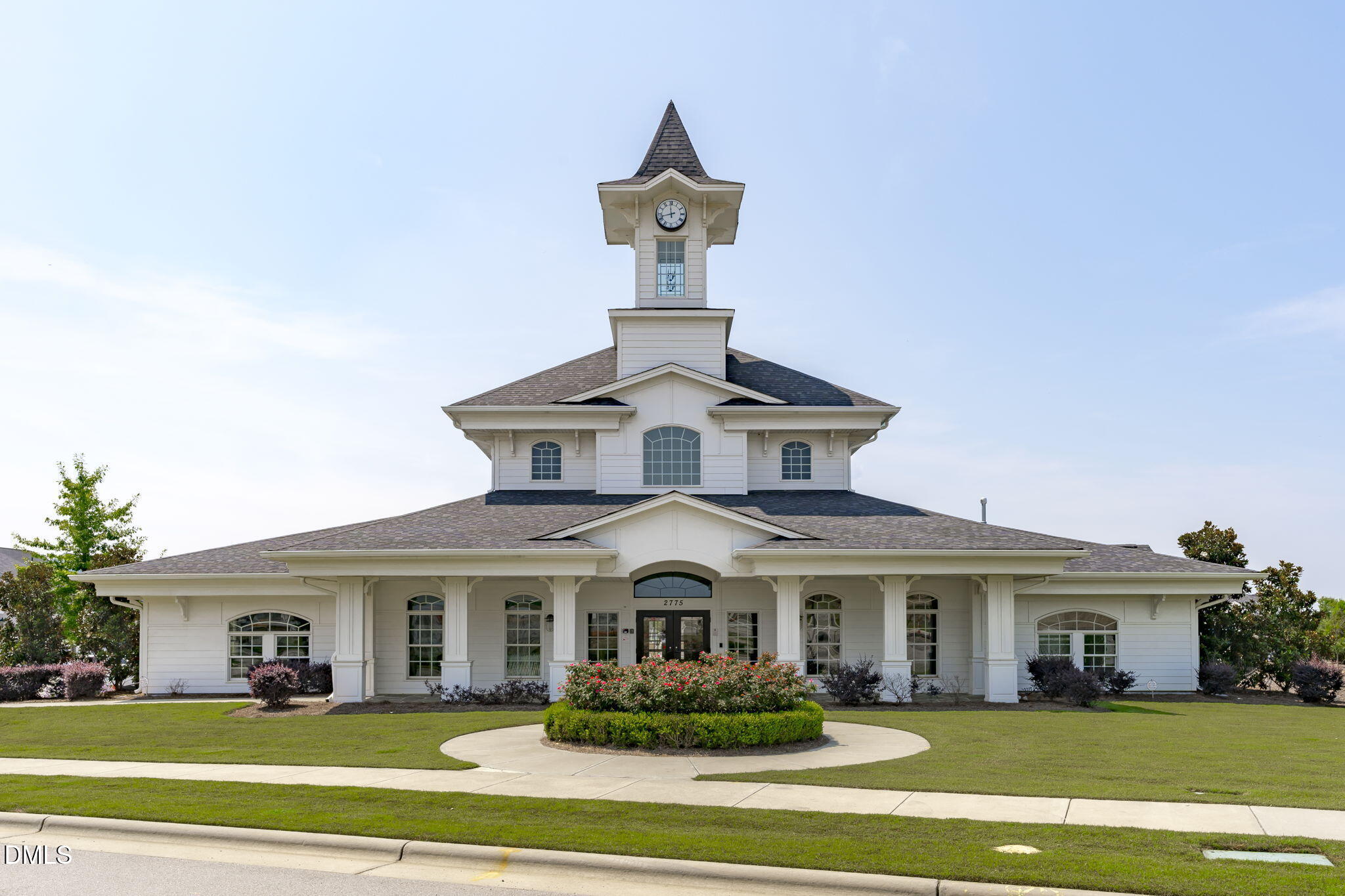 Exterior photo of 1277 Russet Lane, Apex, NC 27523. MLS: 10193285