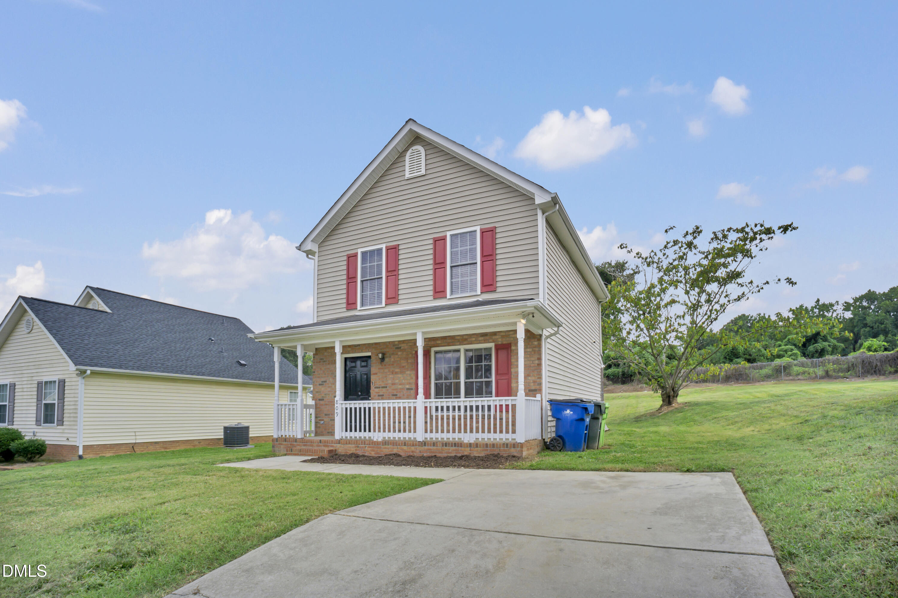 Property photo 2
