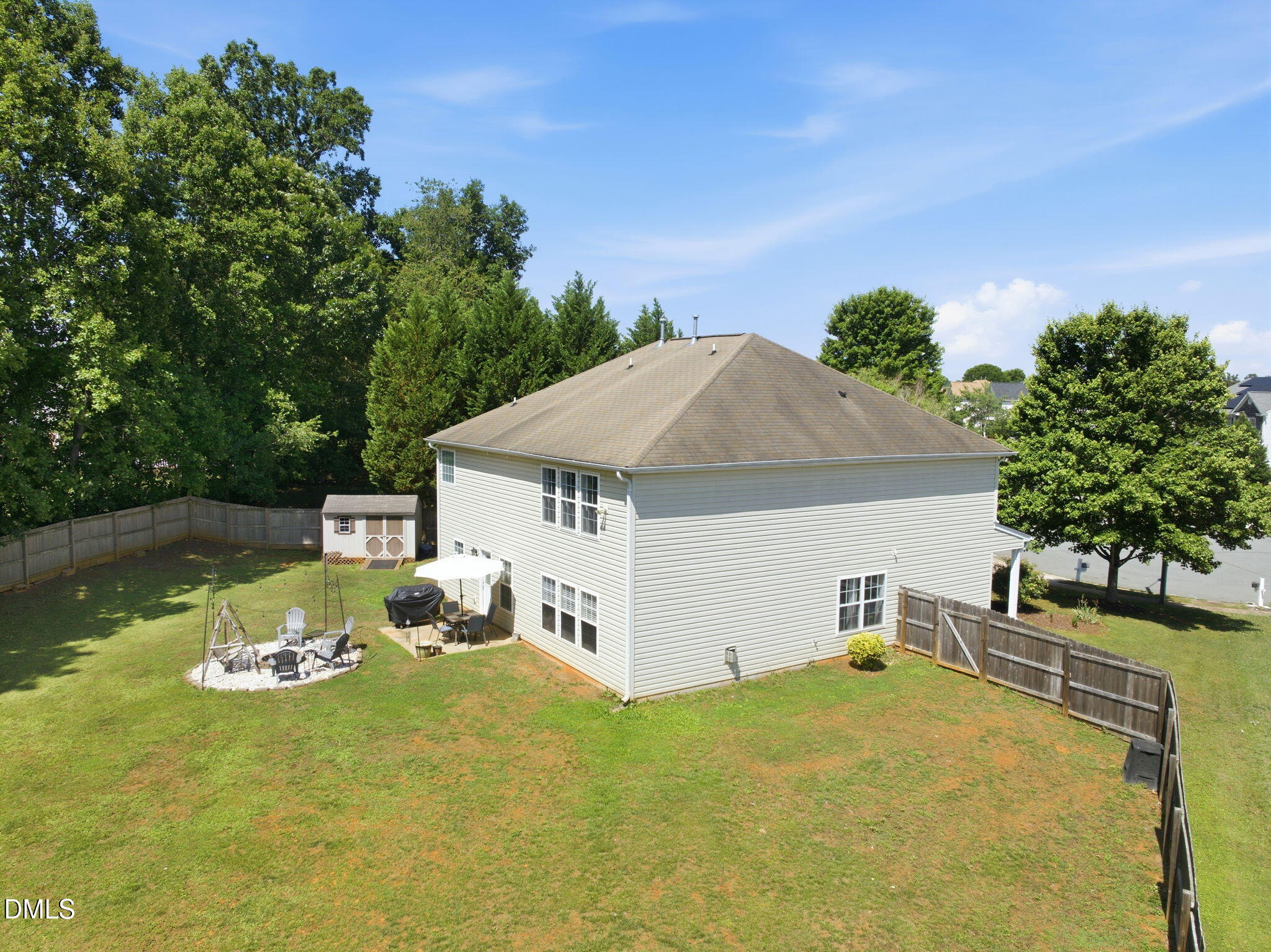 Exterior photo of 116 W View Drive, Burlington, NC 27215. MLS: 10181466