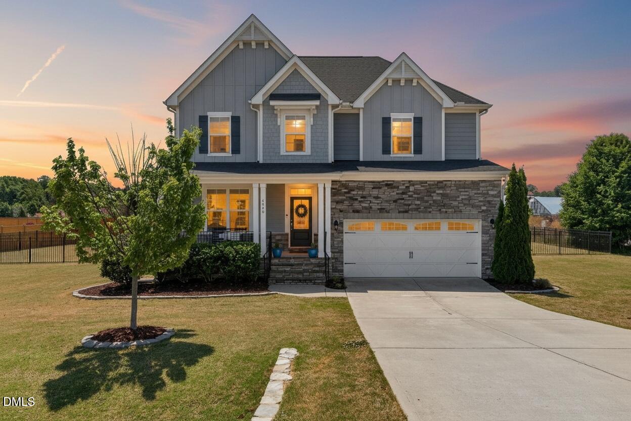 4900 Sunset Stream Drive