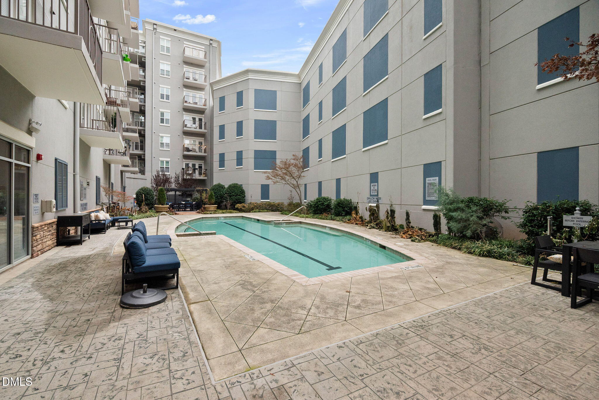 40-web-or-mls-222-glenwood-ave-607